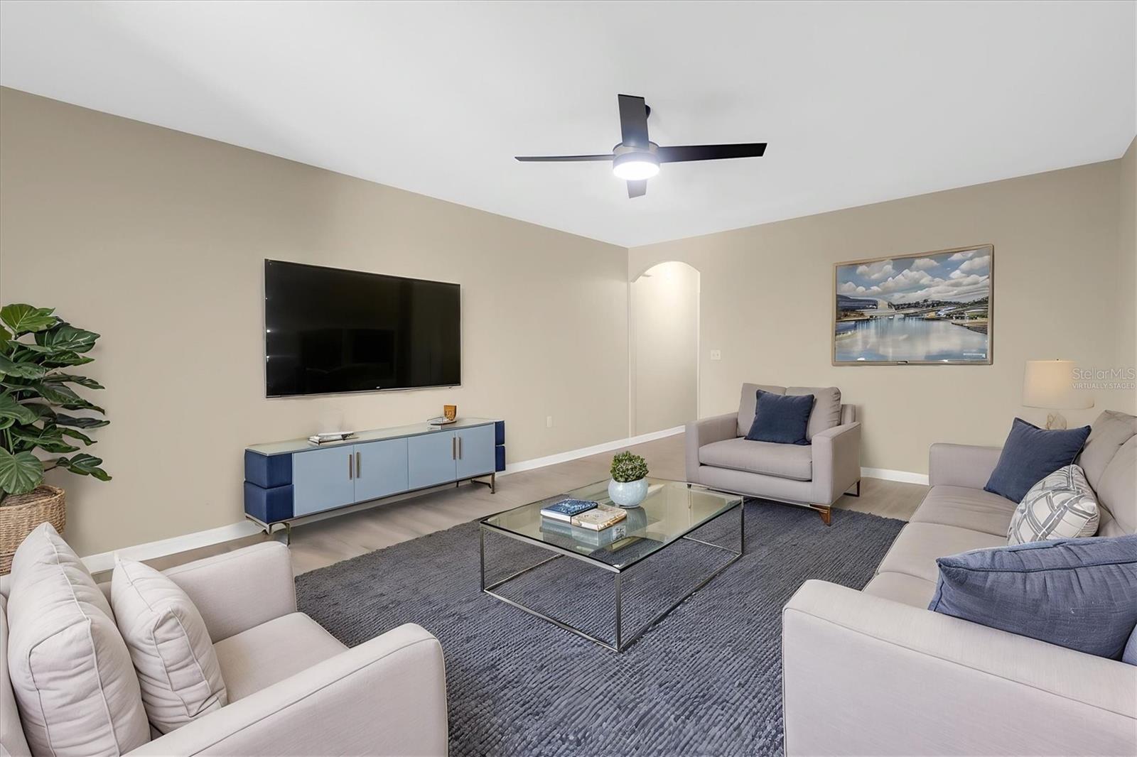 9782 Trumpet Vine Loop Property Photo 14
