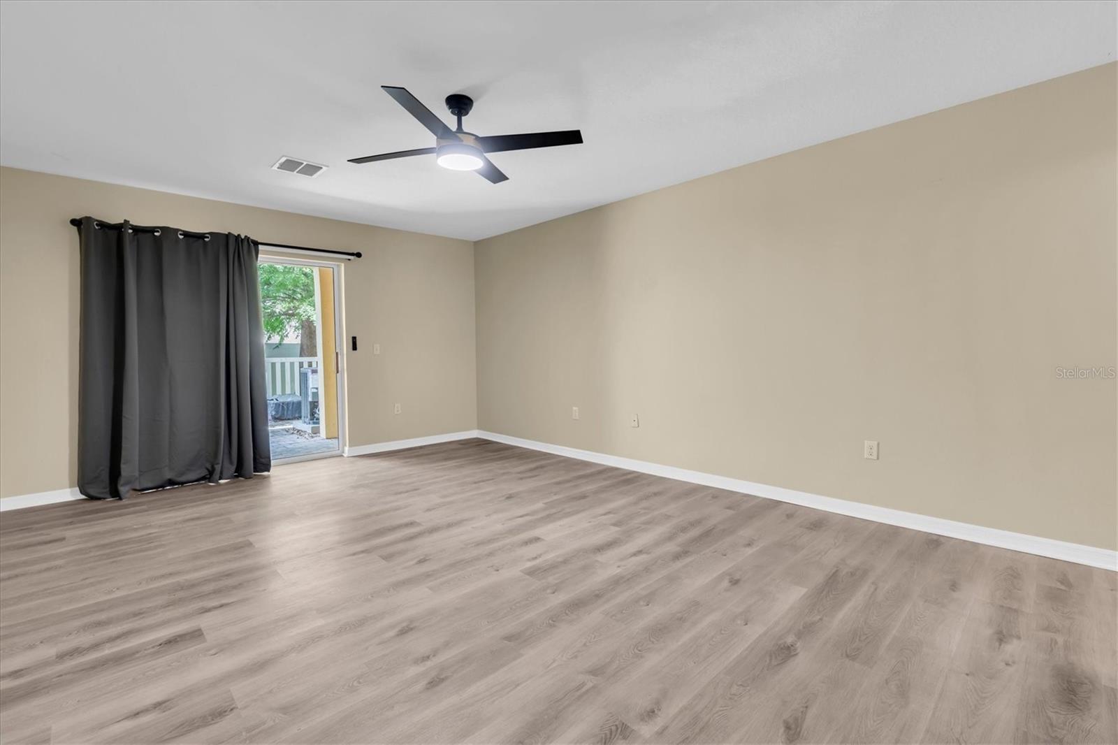9782 Trumpet Vine Loop Property Photo 15