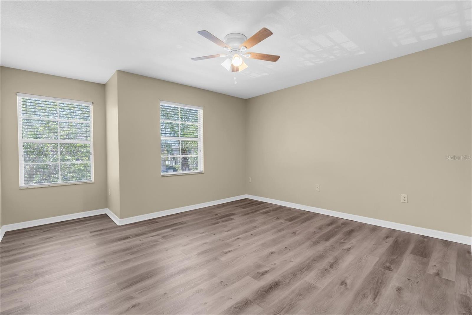 9782 Trumpet Vine Loop Property Photo 21