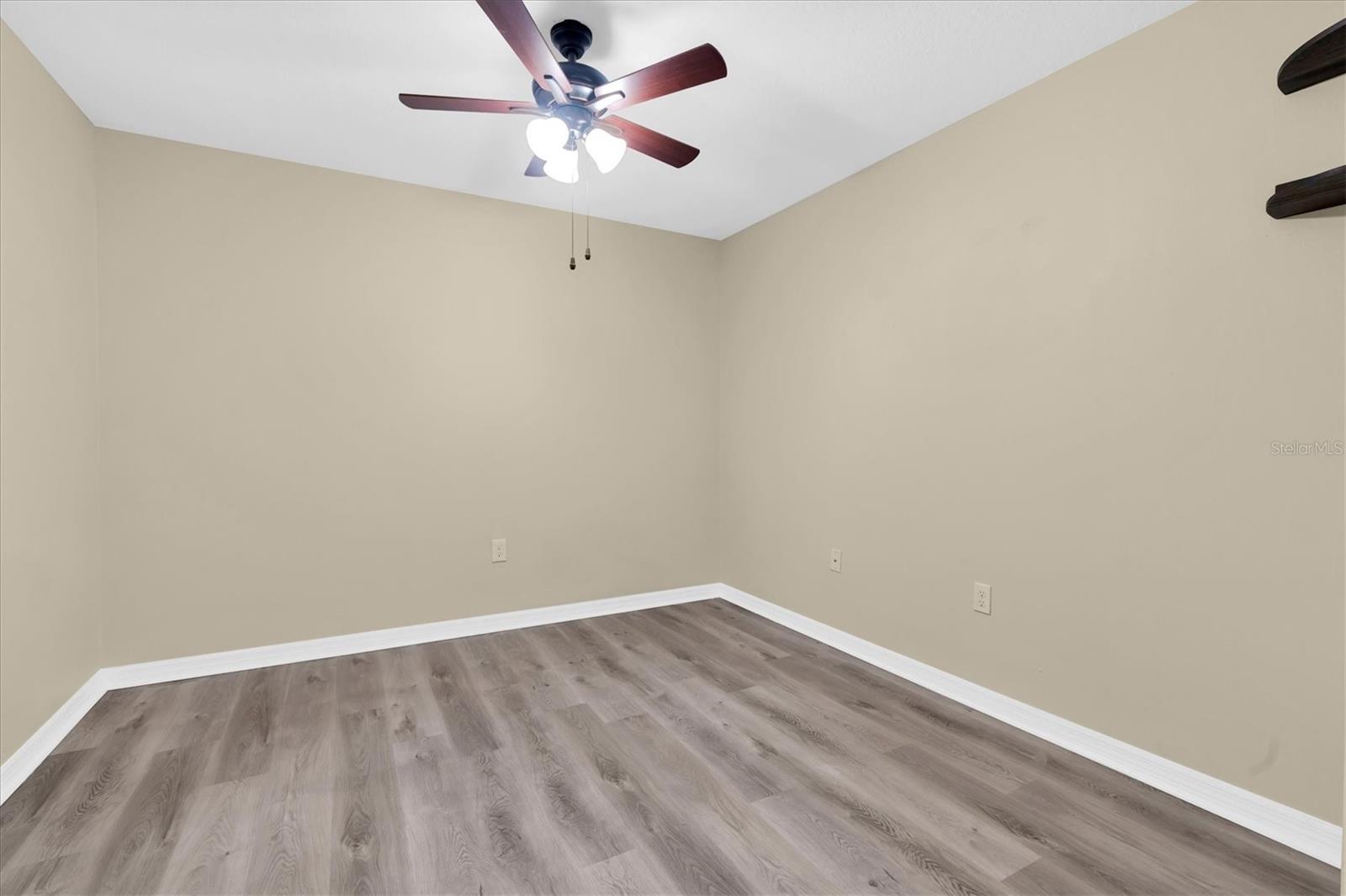 9782 Trumpet Vine Loop Property Photo 23