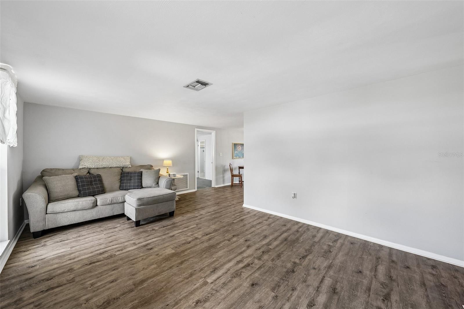 7215 Mayfield Dr Property Photo 16
