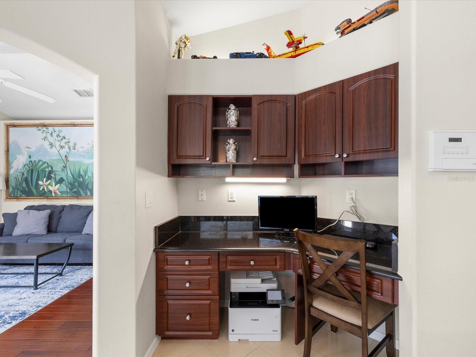 4054 Indian River St Property Photo 13