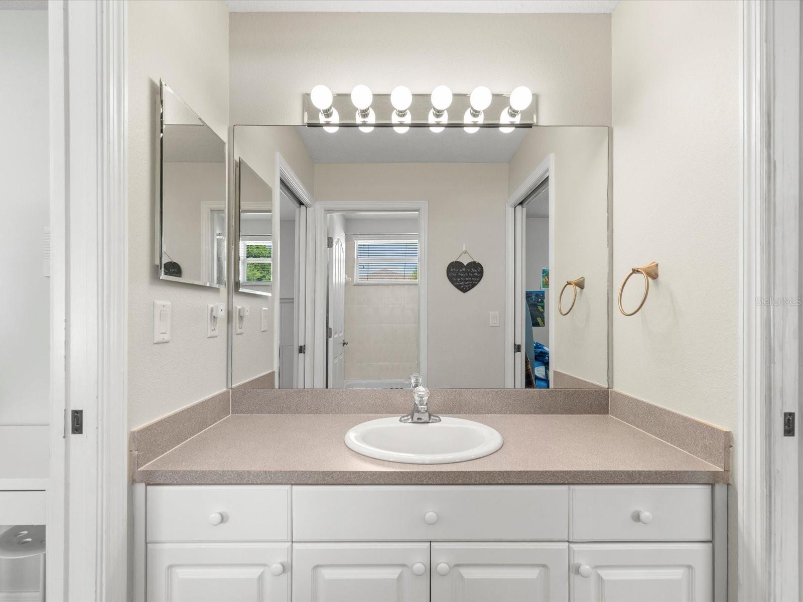 4054 Indian River St Property Photo 40