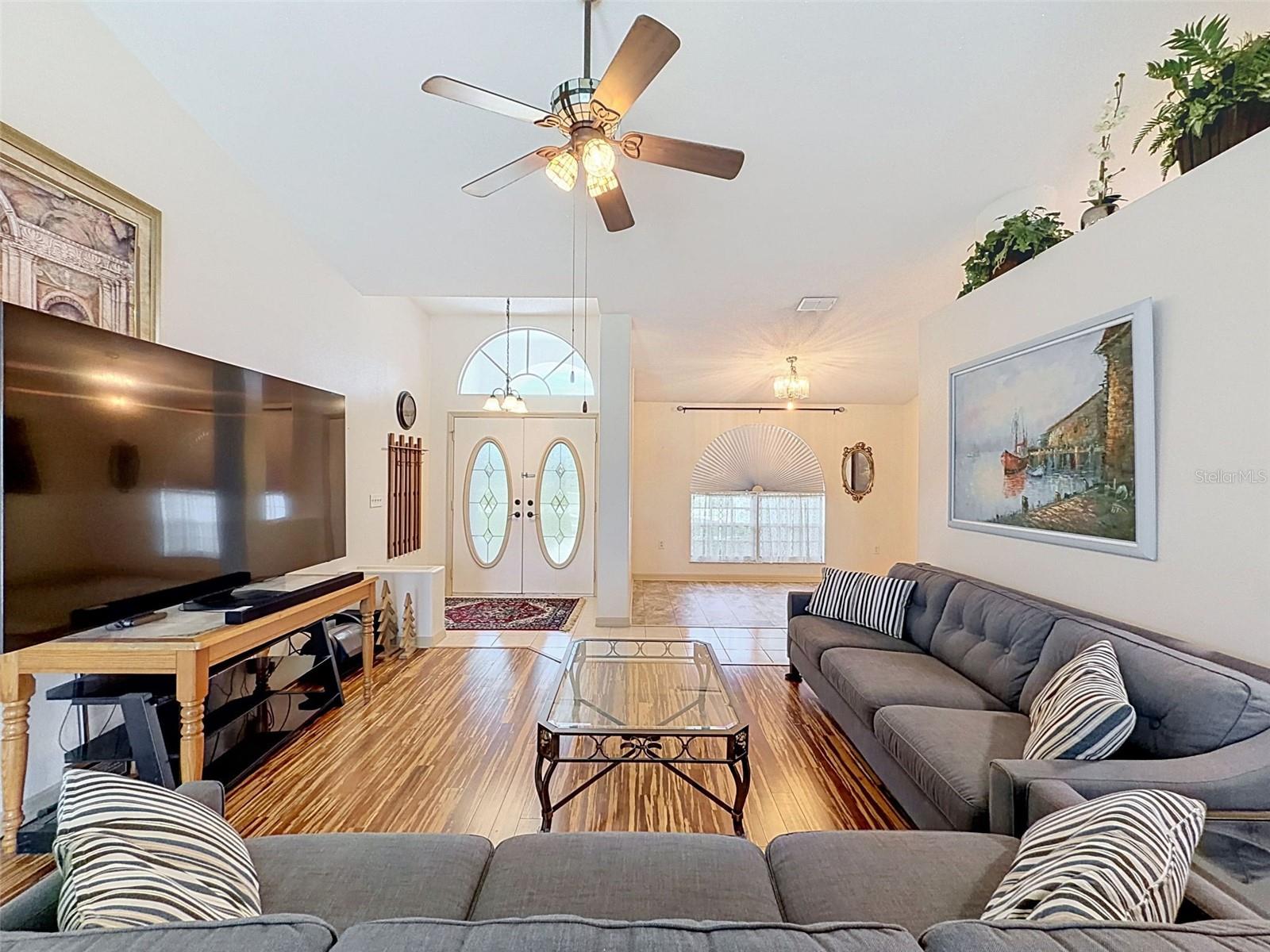 6170 Gainsboro Ave Property Photo 12