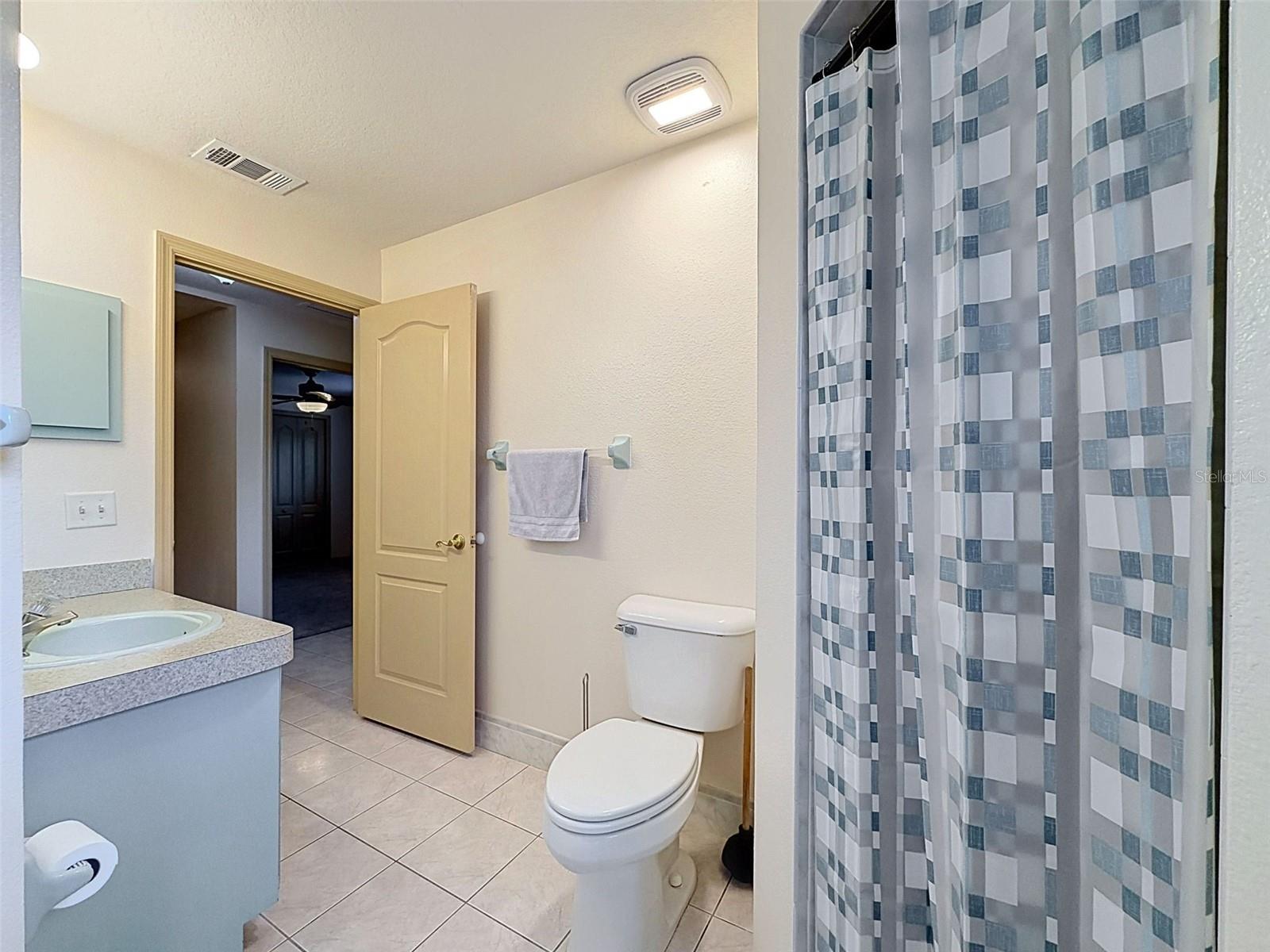 6170 Gainsboro Ave Property Photo 39