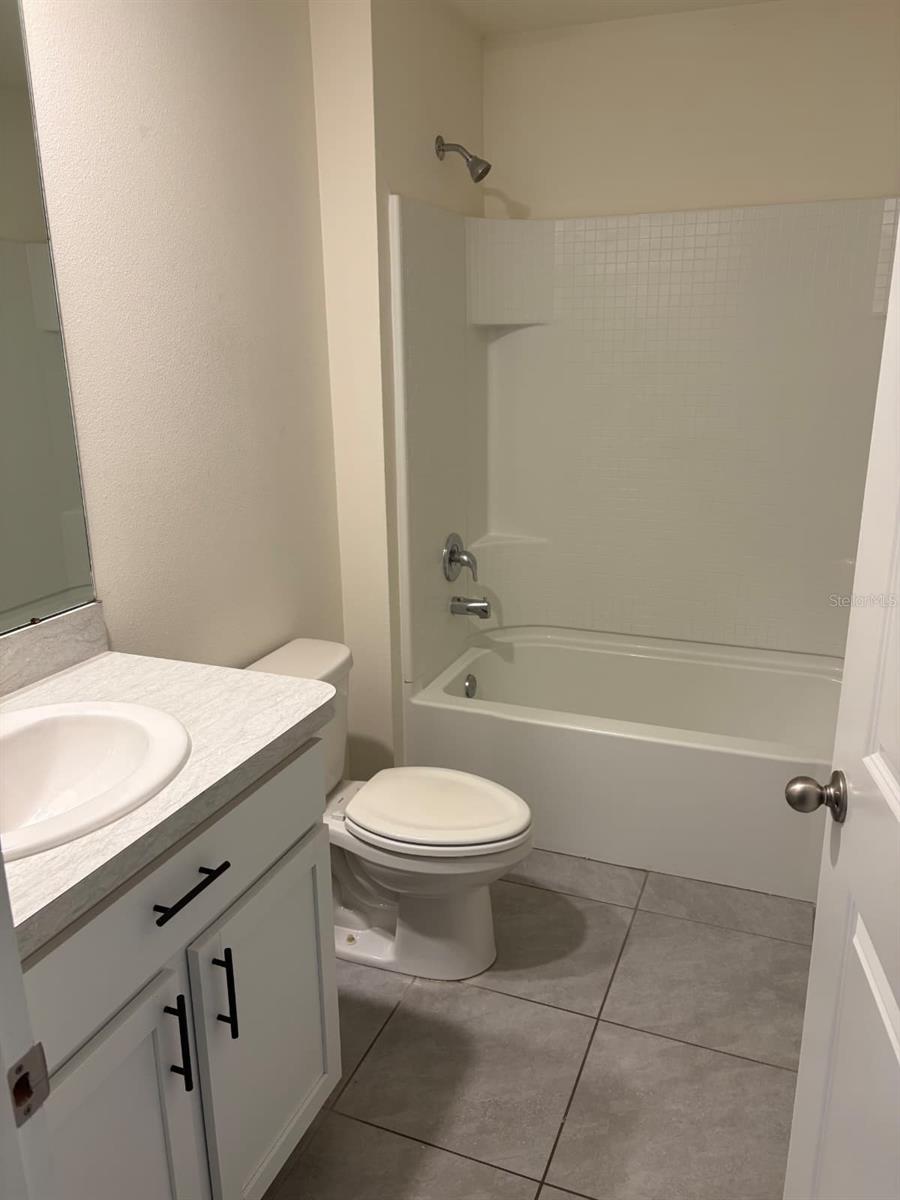 W7887017 Property Photo 18