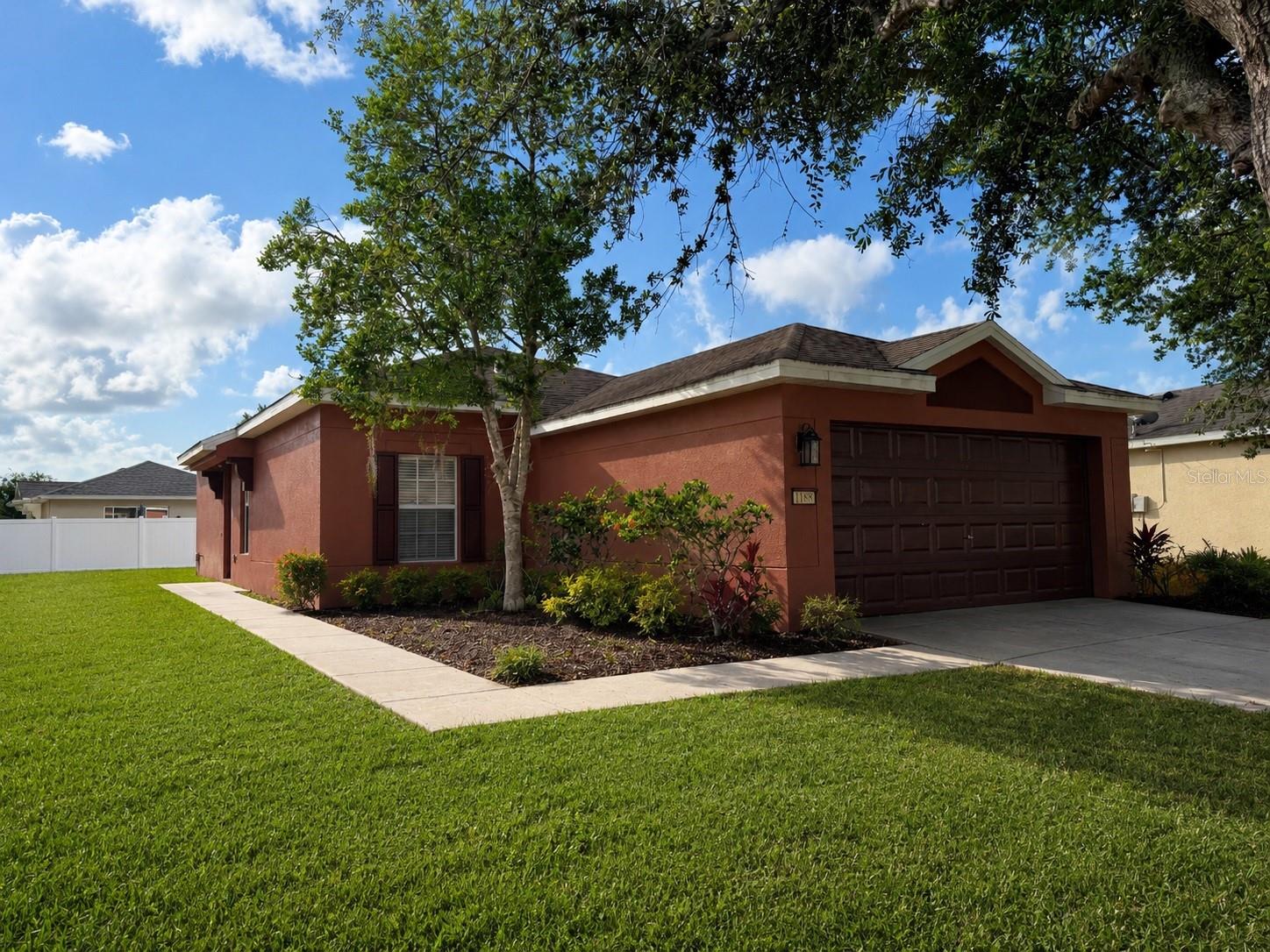 1188 Three Leaf Ln Property Photo 1