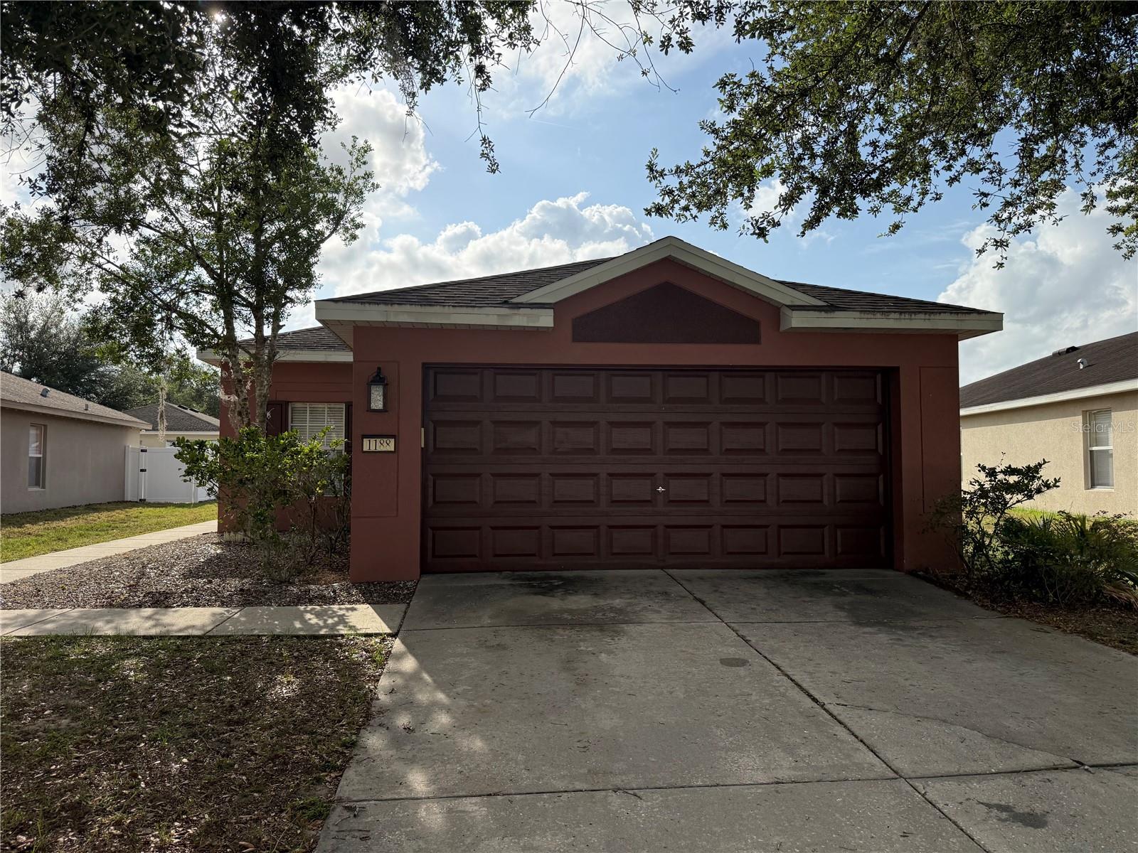 1188 Three Leaf Ln Property Photo 3