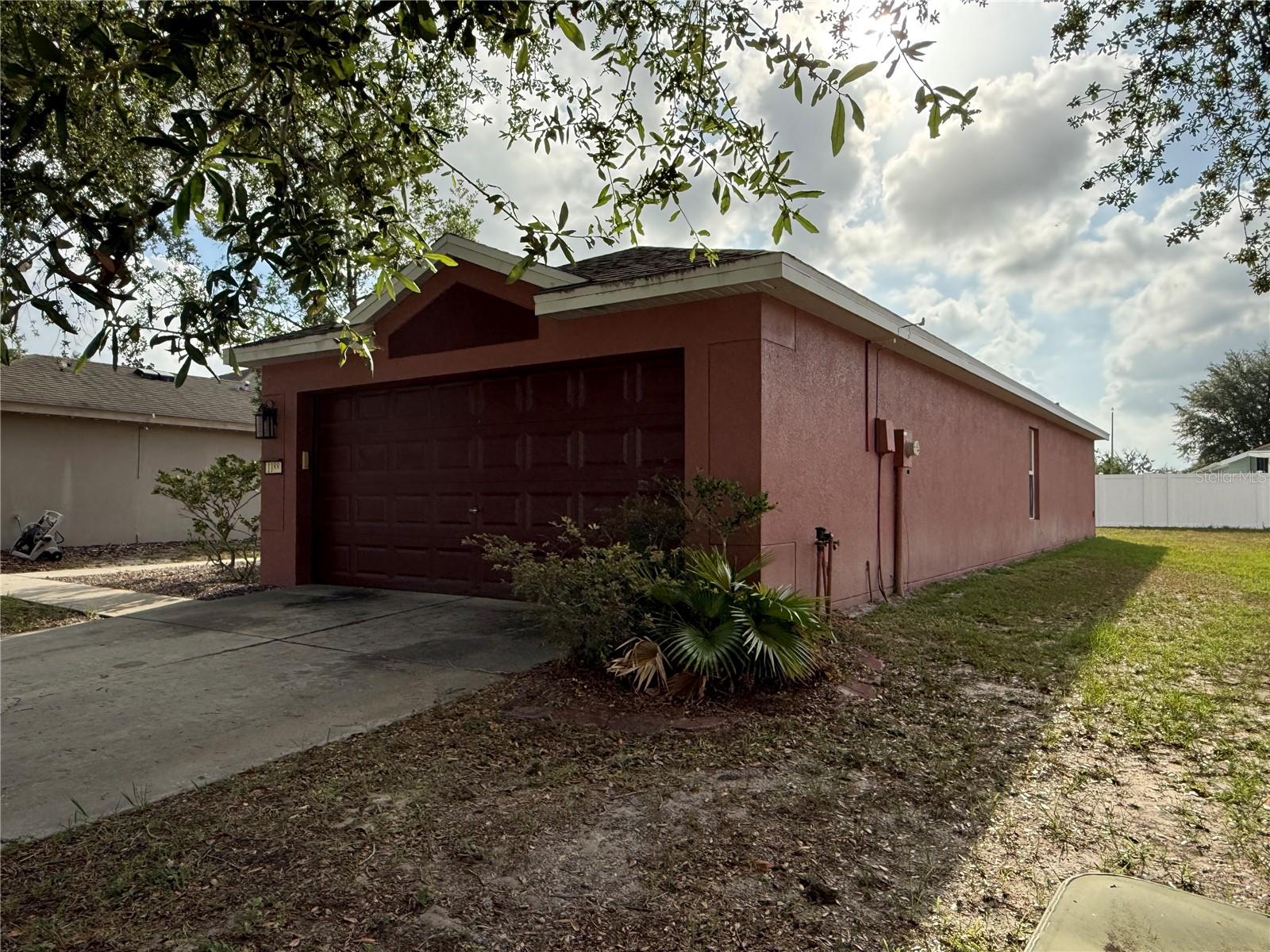 1188 Three Leaf Ln Property Photo 5