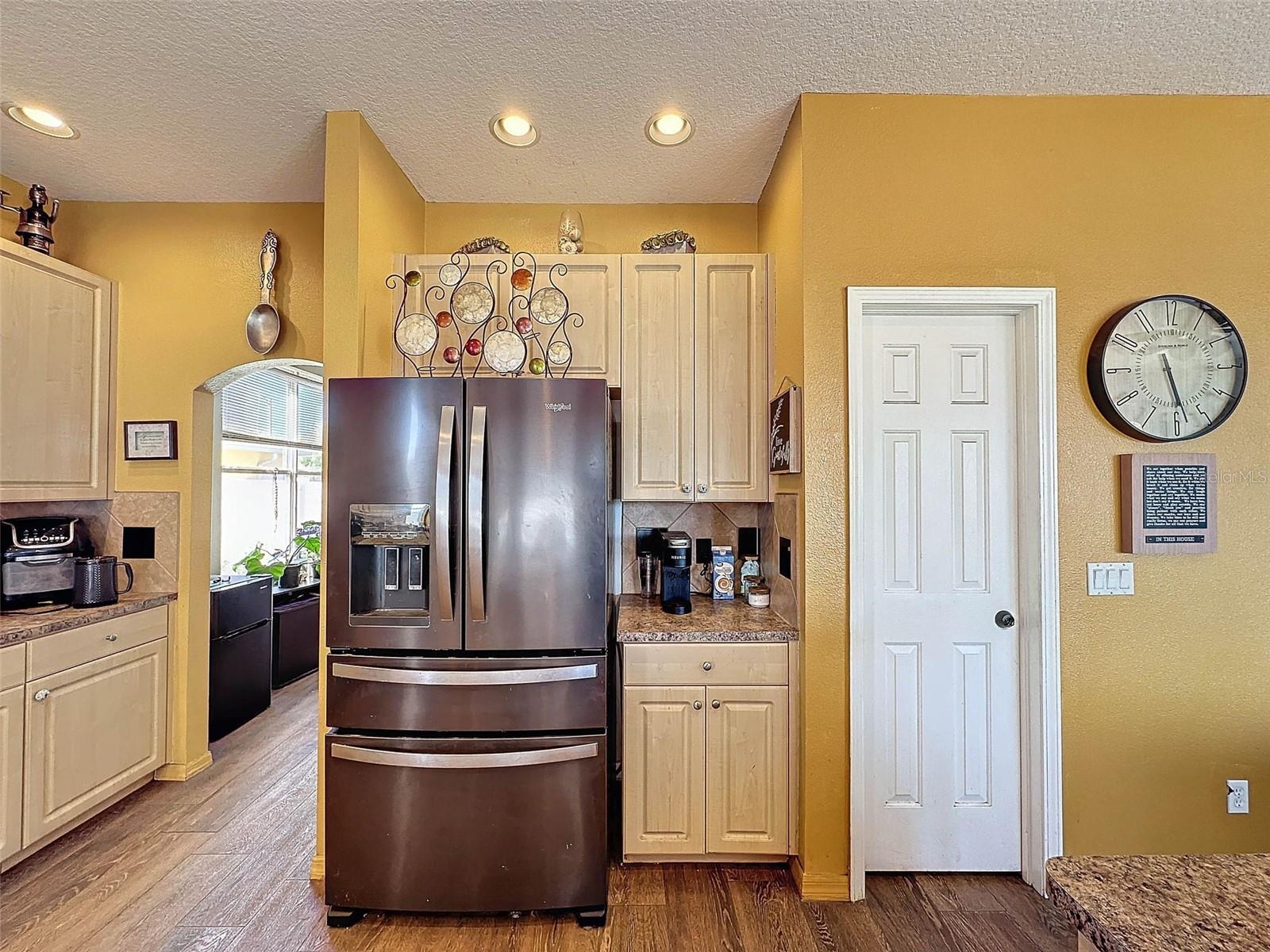 4165 Copper Hill Dr Property Photo 7