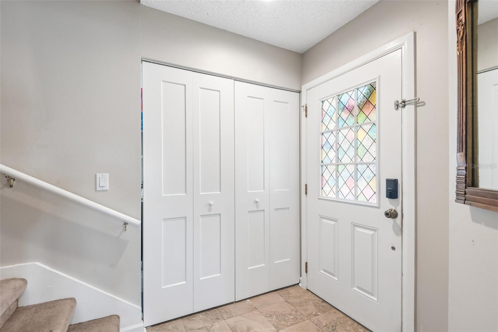 6910 Lake Place Ct Property Photo 7