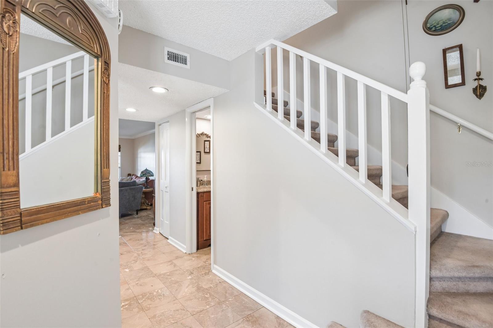 6910 Lake Place Ct Property Photo 8