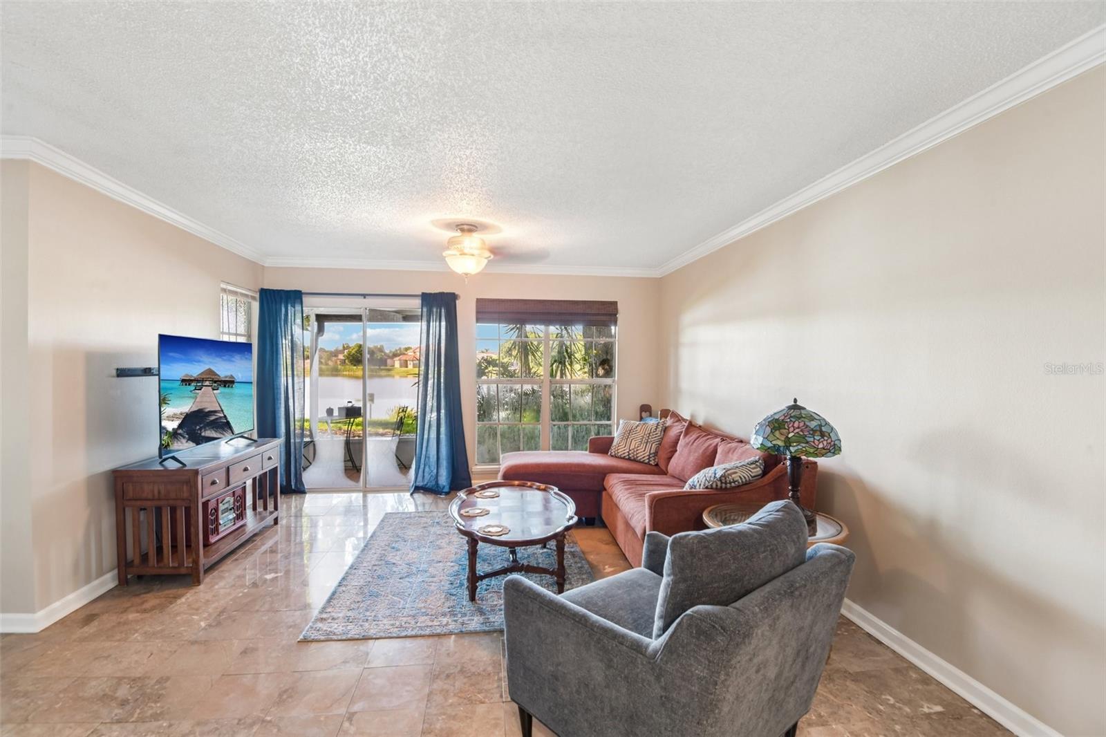 6910 Lake Place Ct Property Photo 11