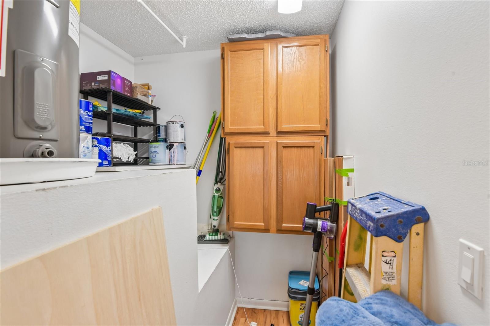 6910 Lake Place Ct Property Photo 25