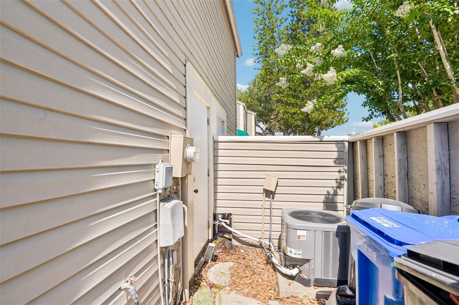 6910 Lake Place Ct Property Photo 38