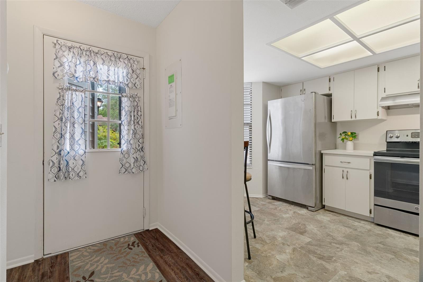 2102 Forester Way Property Photo 8