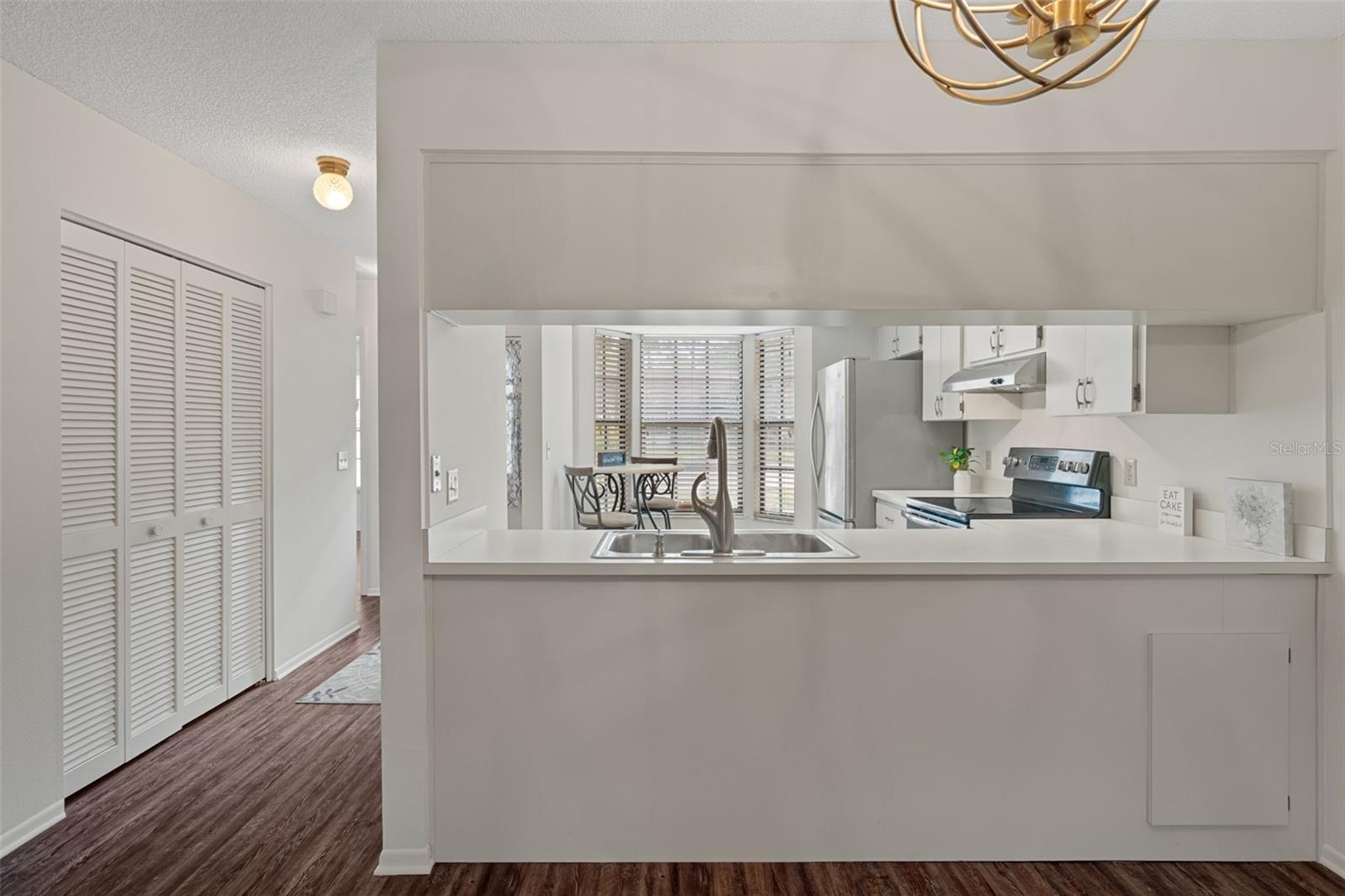 2102 Forester Way Property Photo 12