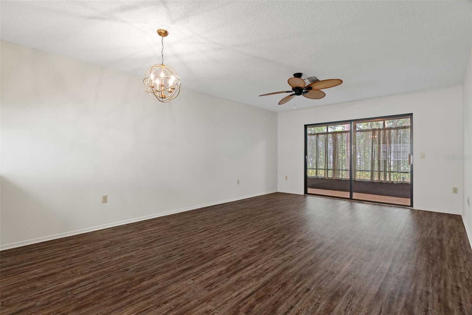 2102 Forester Way Property Photo 15