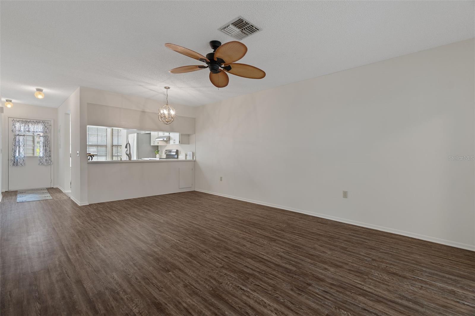 2102 Forester Way Property Photo 19