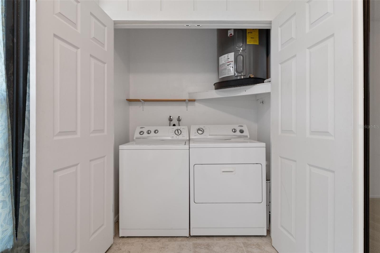2102 Forester Way Property Photo 37