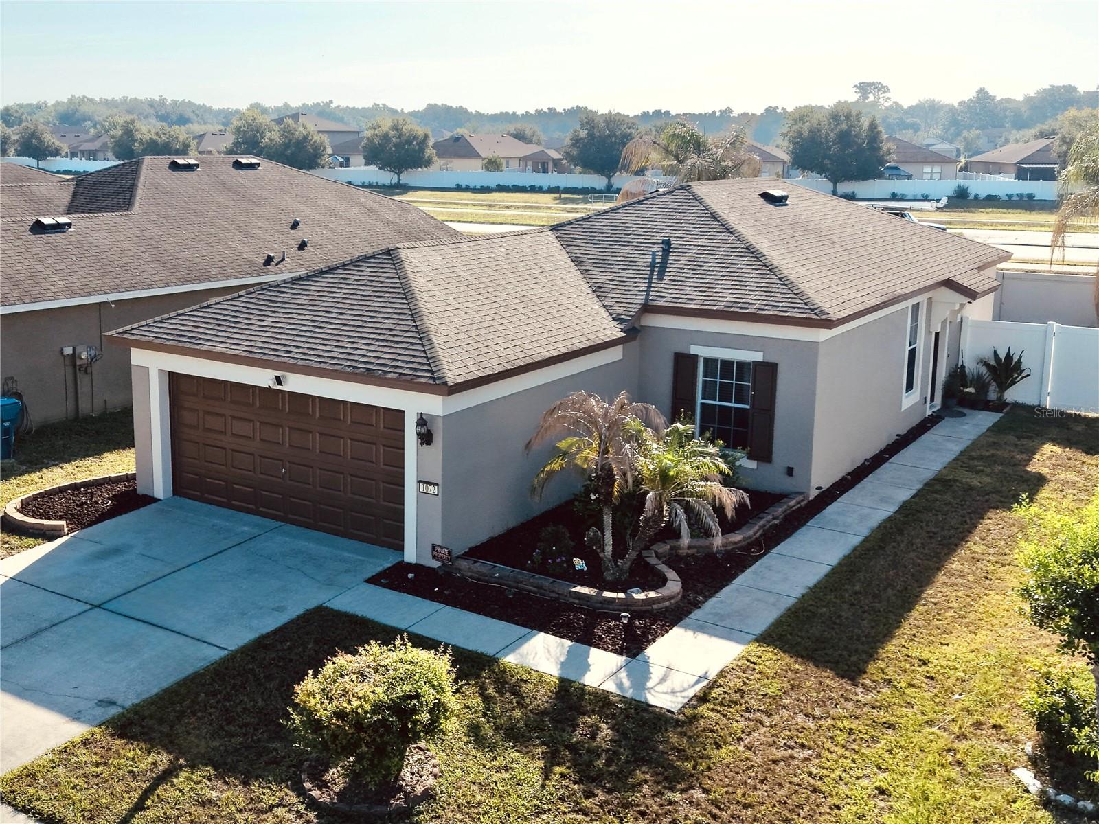 1072 HILL FLOWER DR