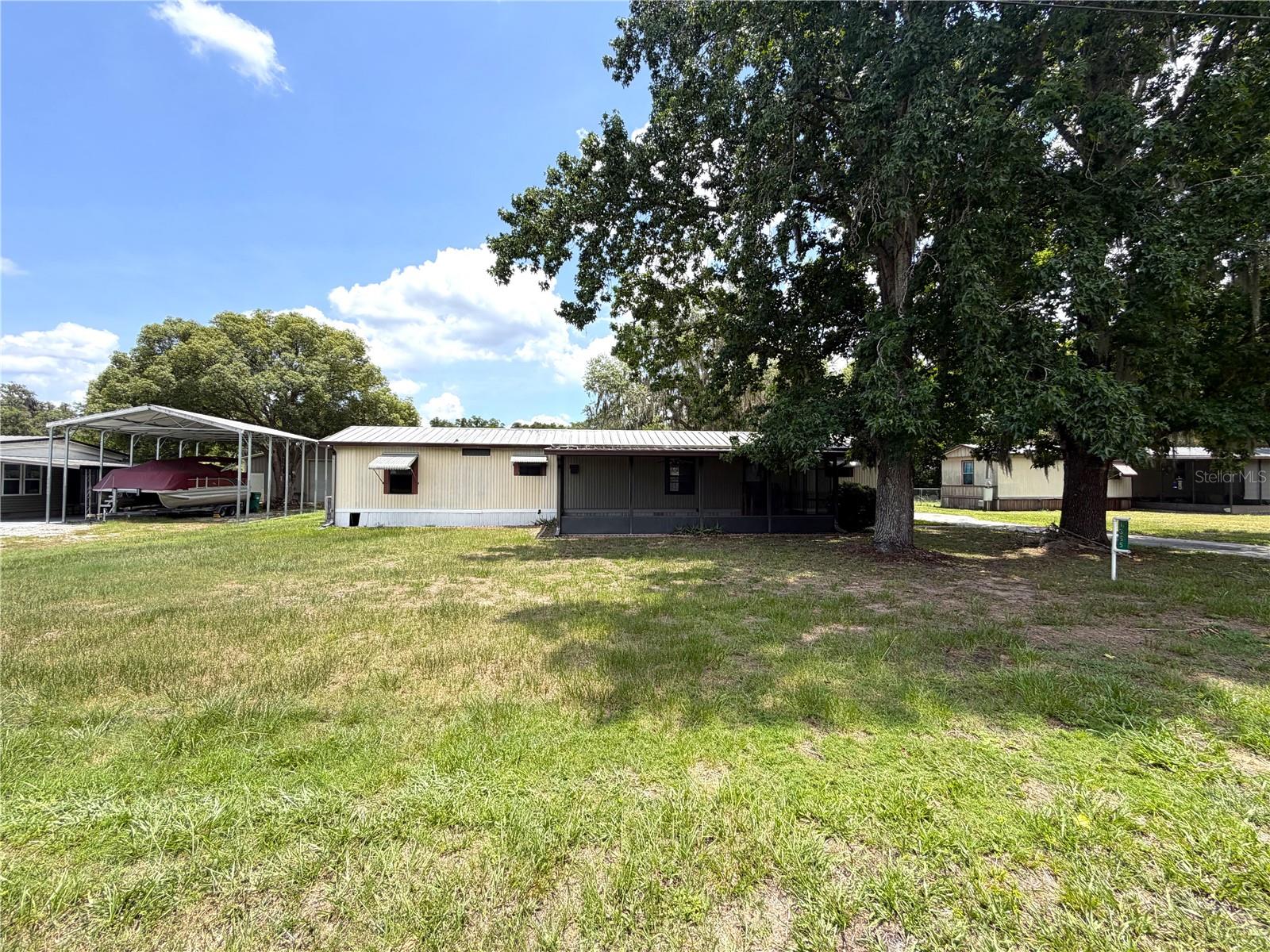 1355 N Reed Ter Property Photo 1