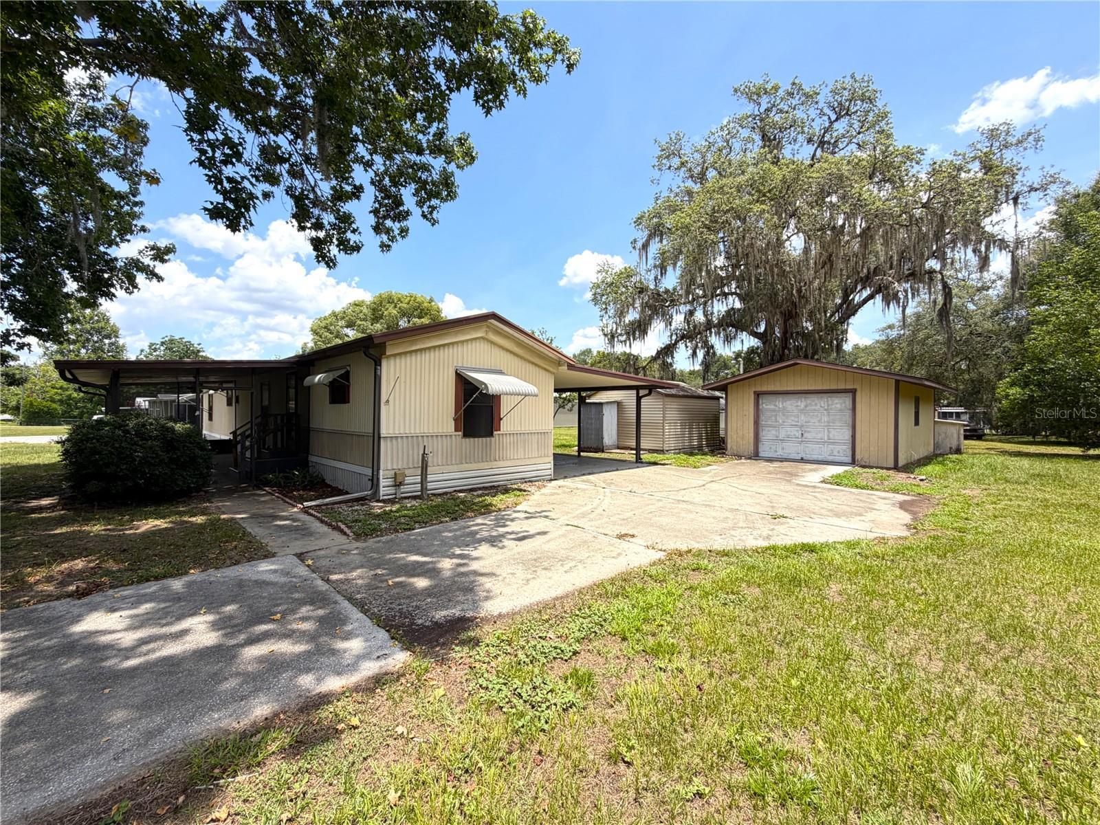 1355 N Reed Ter Property Photo 26