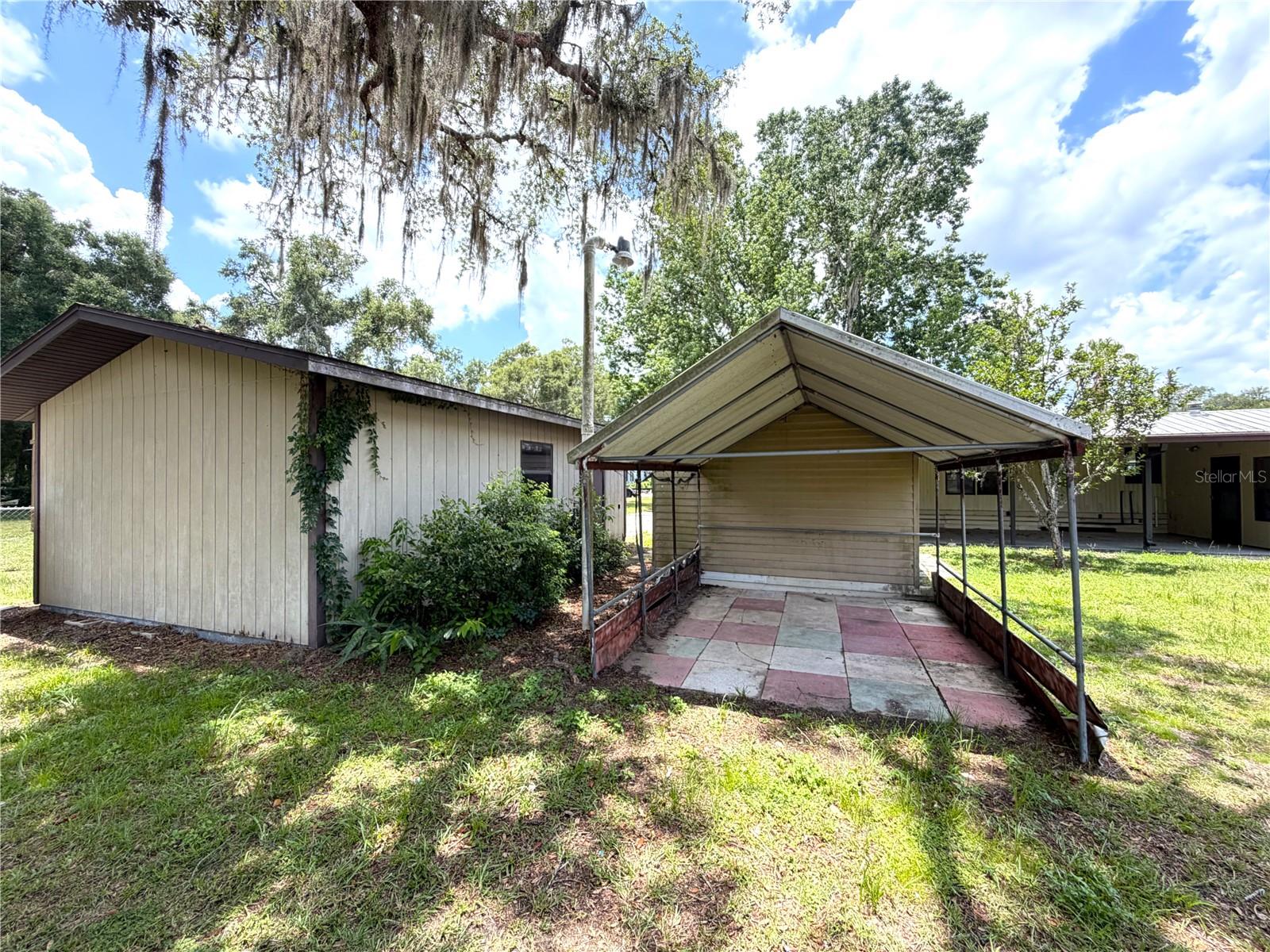 1355 N Reed Ter Property Photo 34
