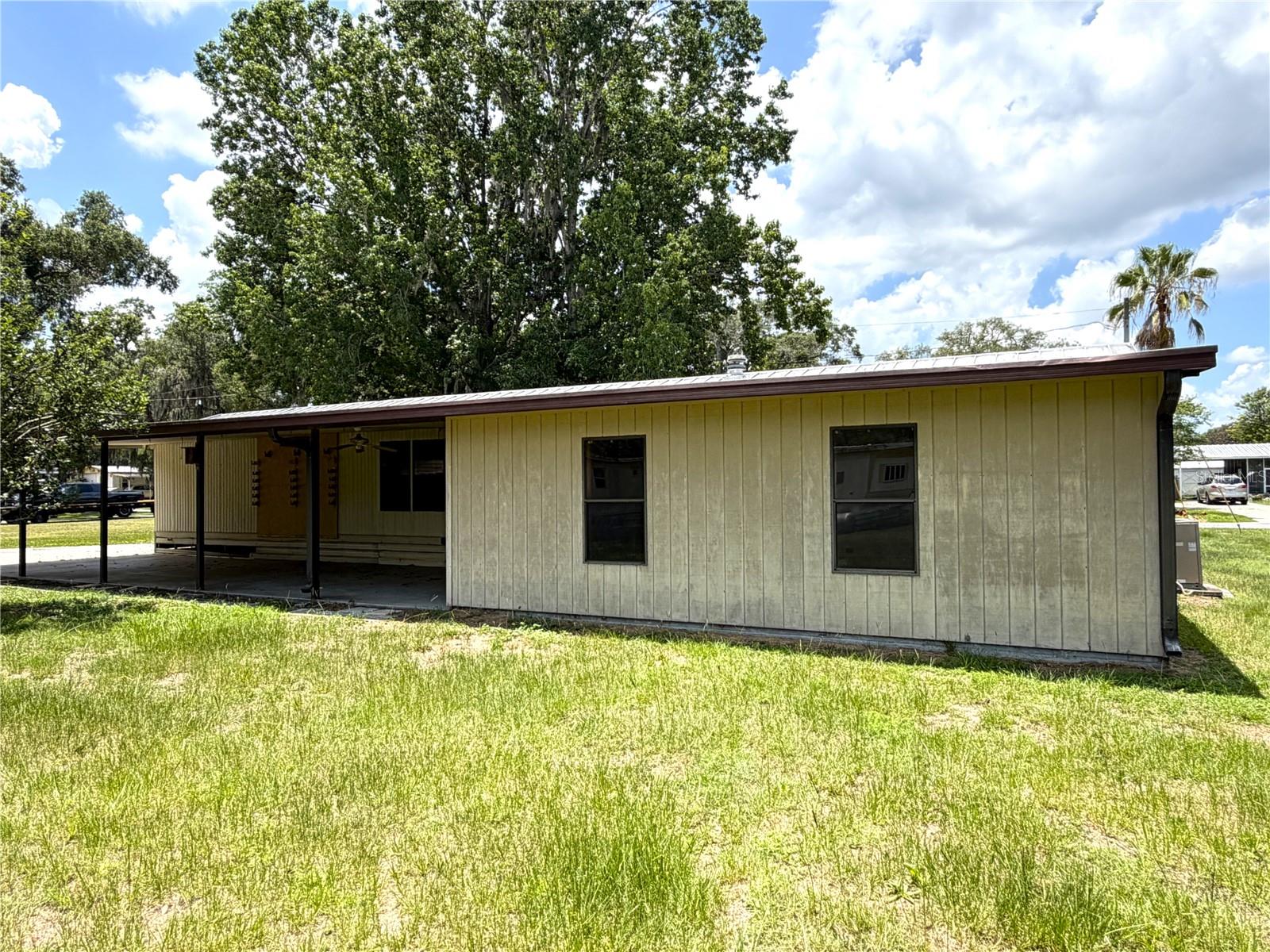 1355 N Reed Ter Property Photo 40