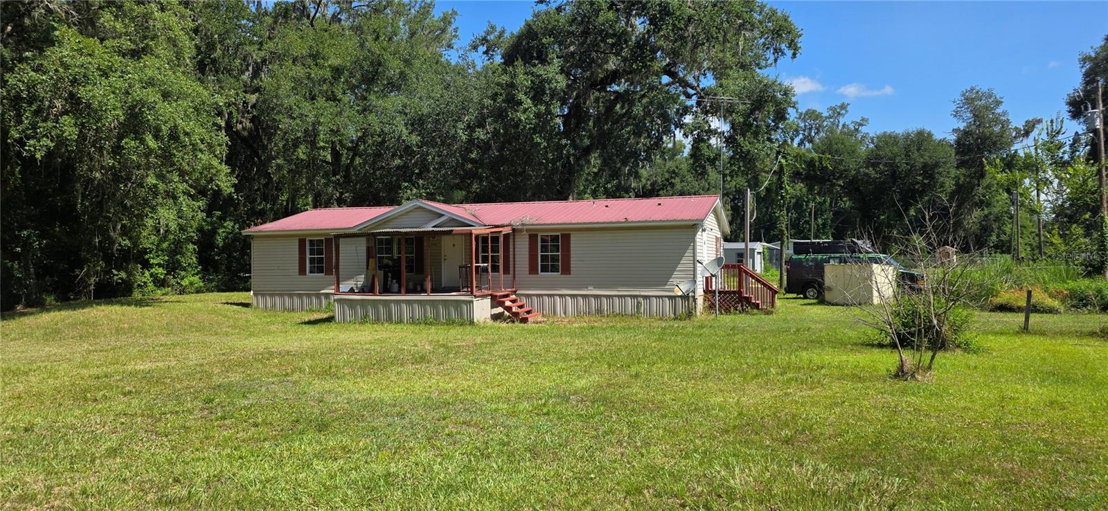 11736 Cr 675w Property Photo 1