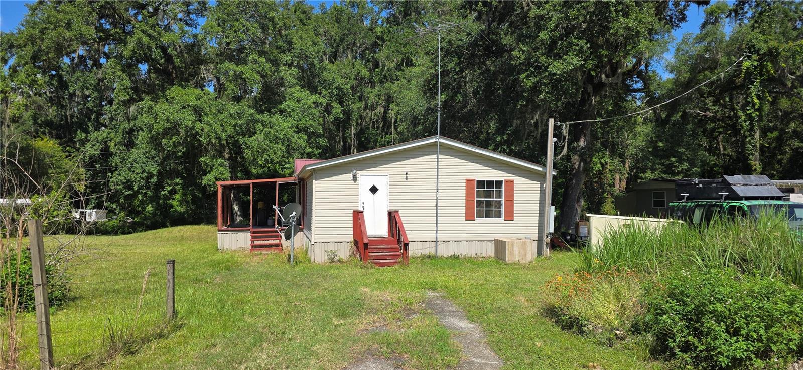 11736 Cr 675w Property Photo 18