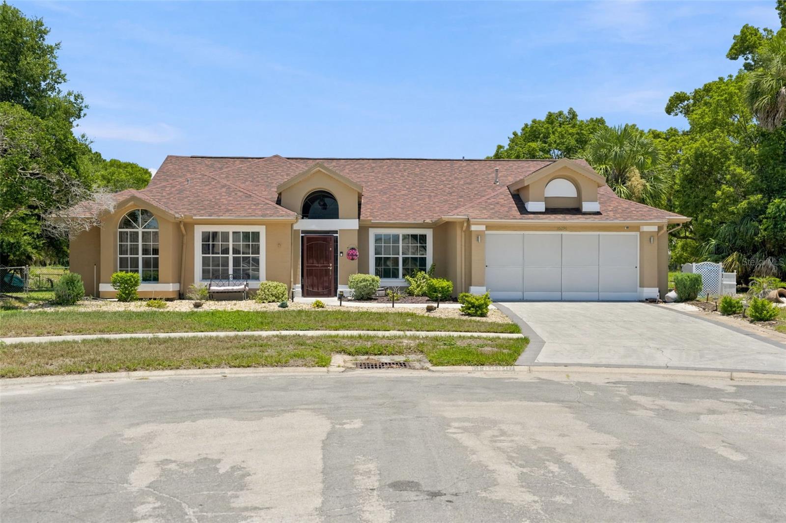 10296 WINDSOR CT Property Photo 1