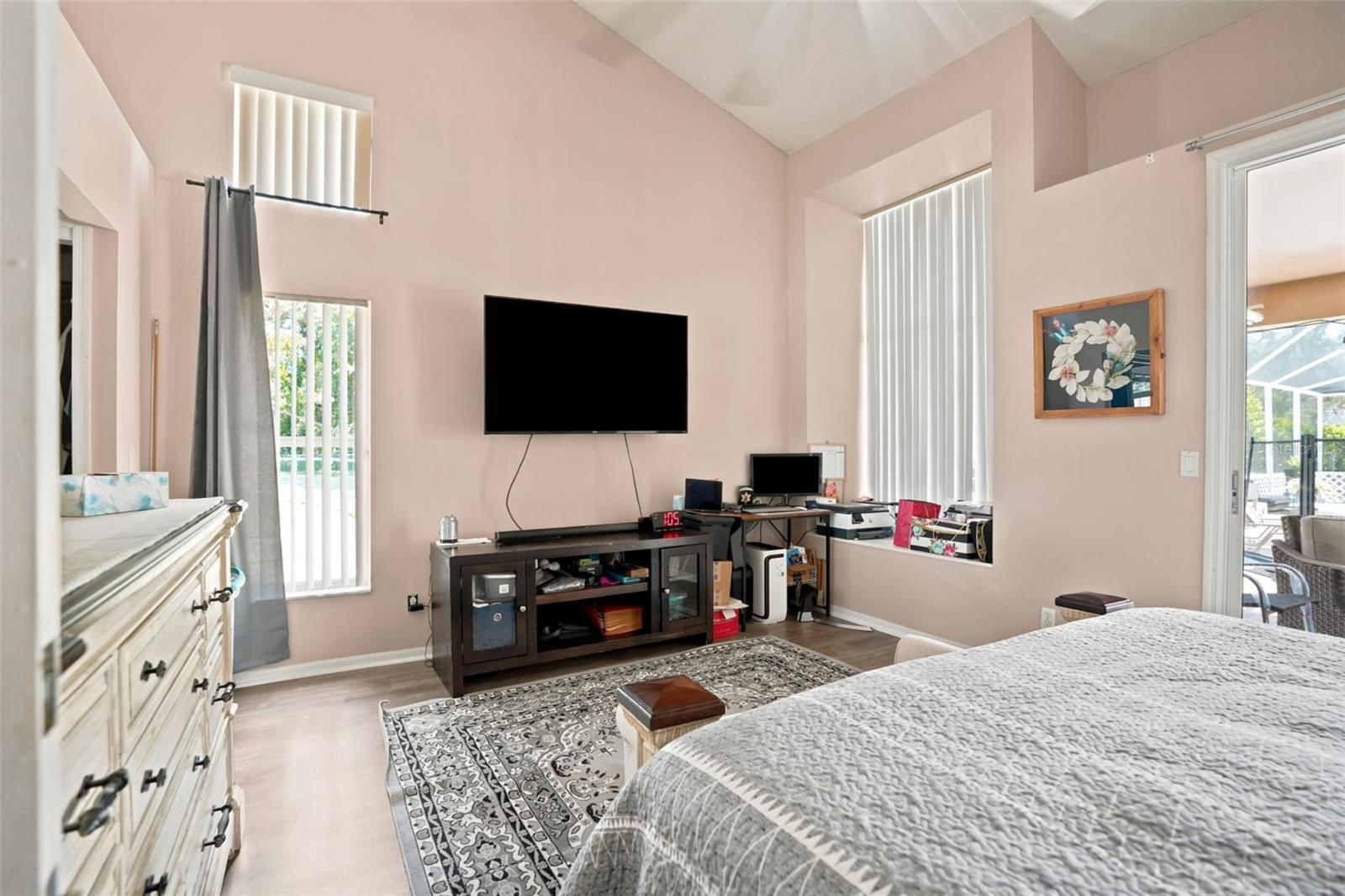10296 Windsor Ct Property Photo 29