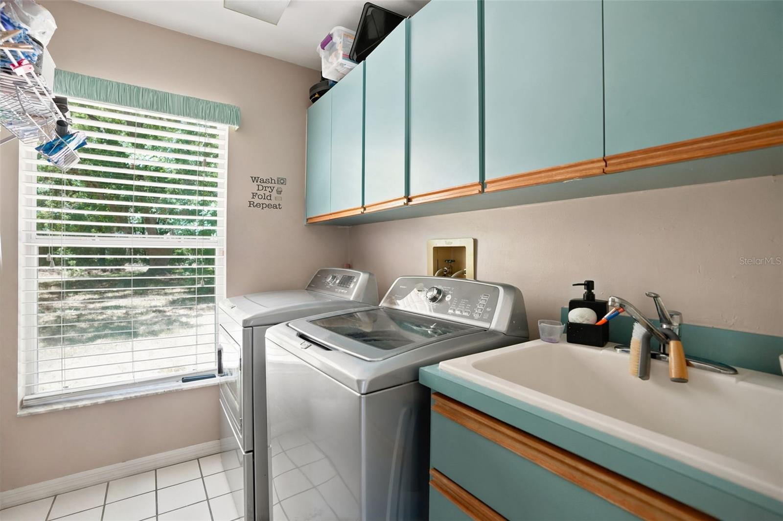 10296 Windsor Ct Property Photo 43