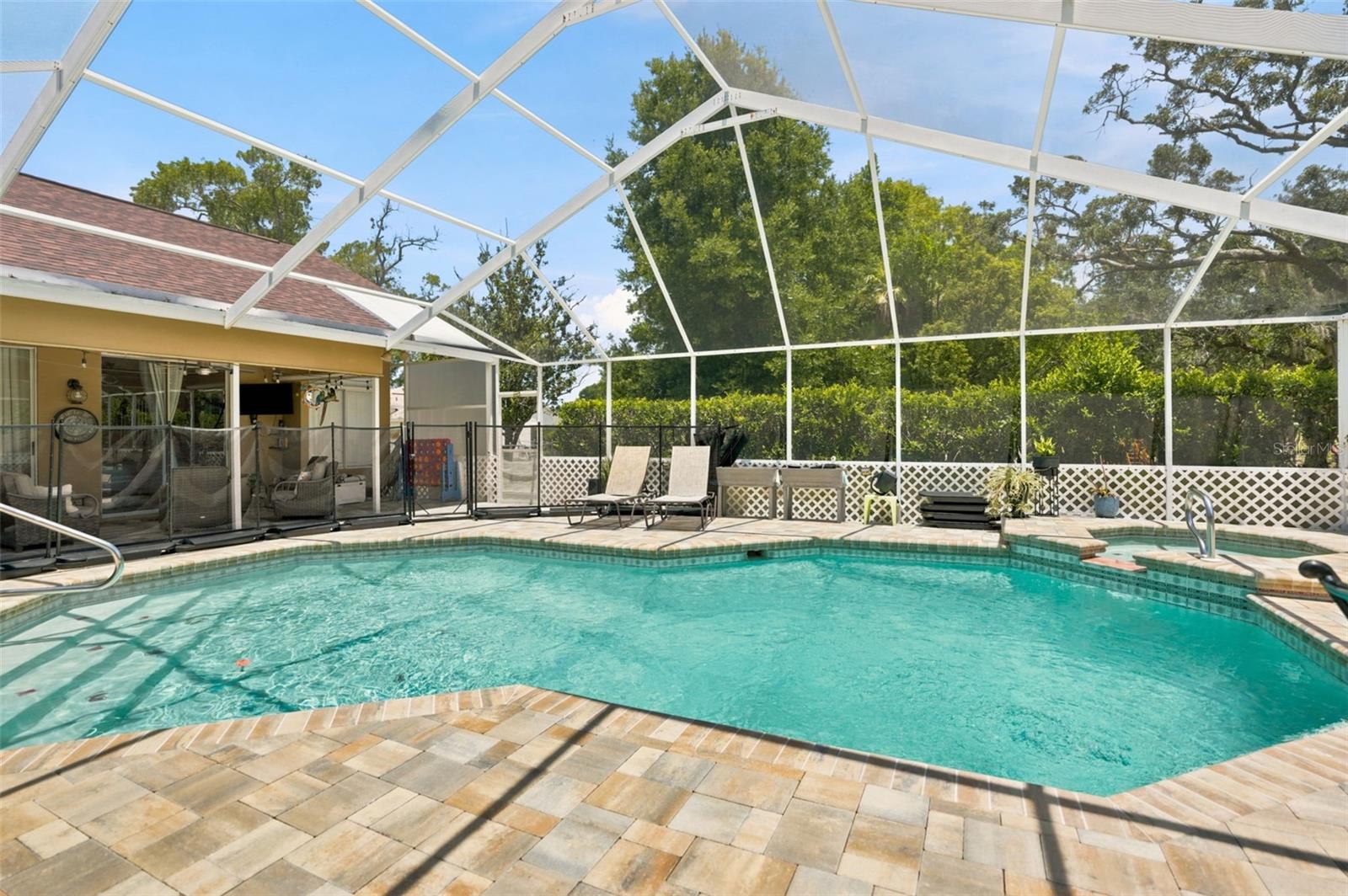 10296 Windsor Ct Property Photo 54