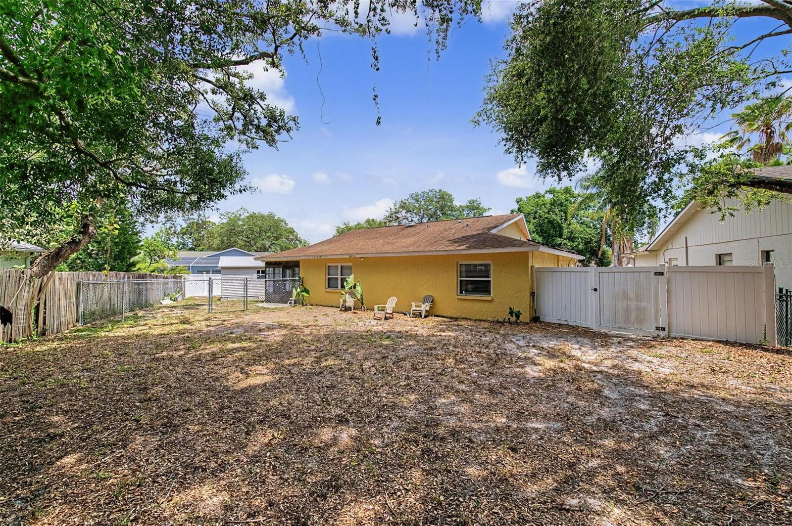 6325 Se Sarah Ln Property Photo 28