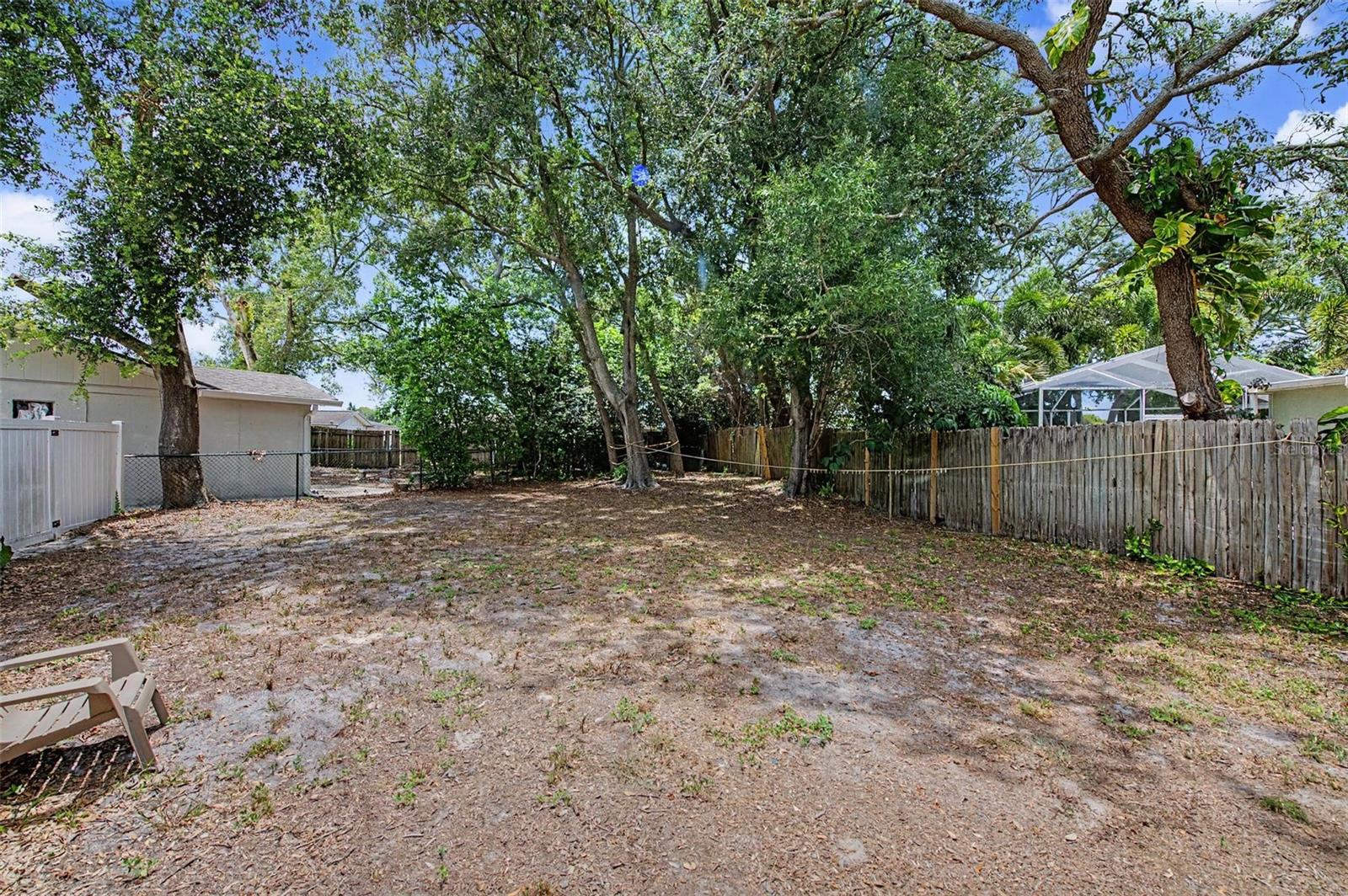 6325 Se Sarah Ln Property Photo 30