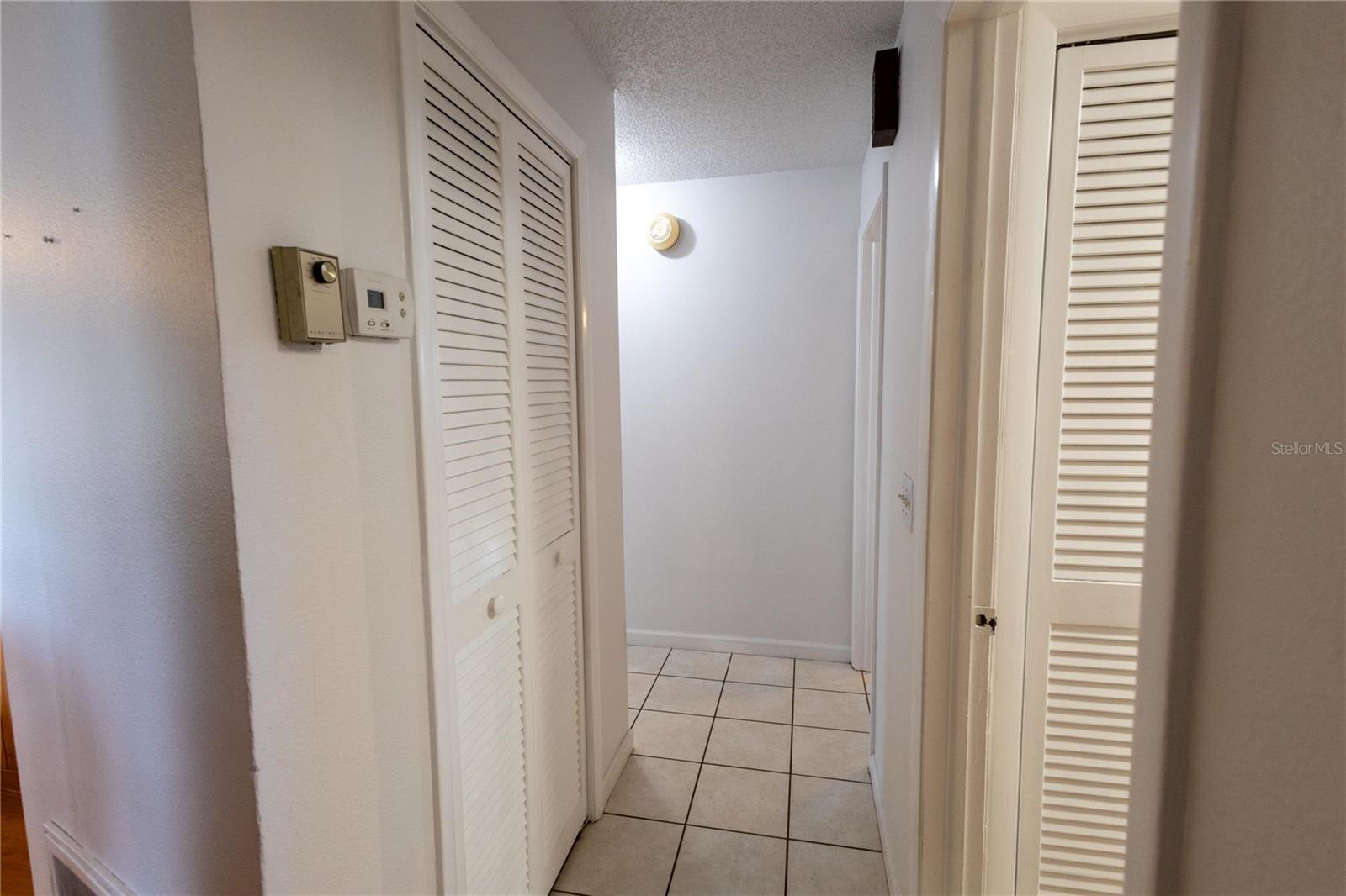 268 Eastpoint Ct Property Photo 38