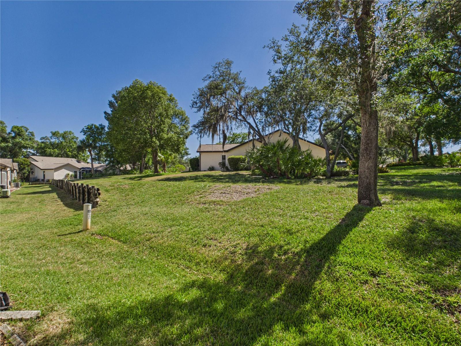 7511 Heather Walk Dr Property Photo 5