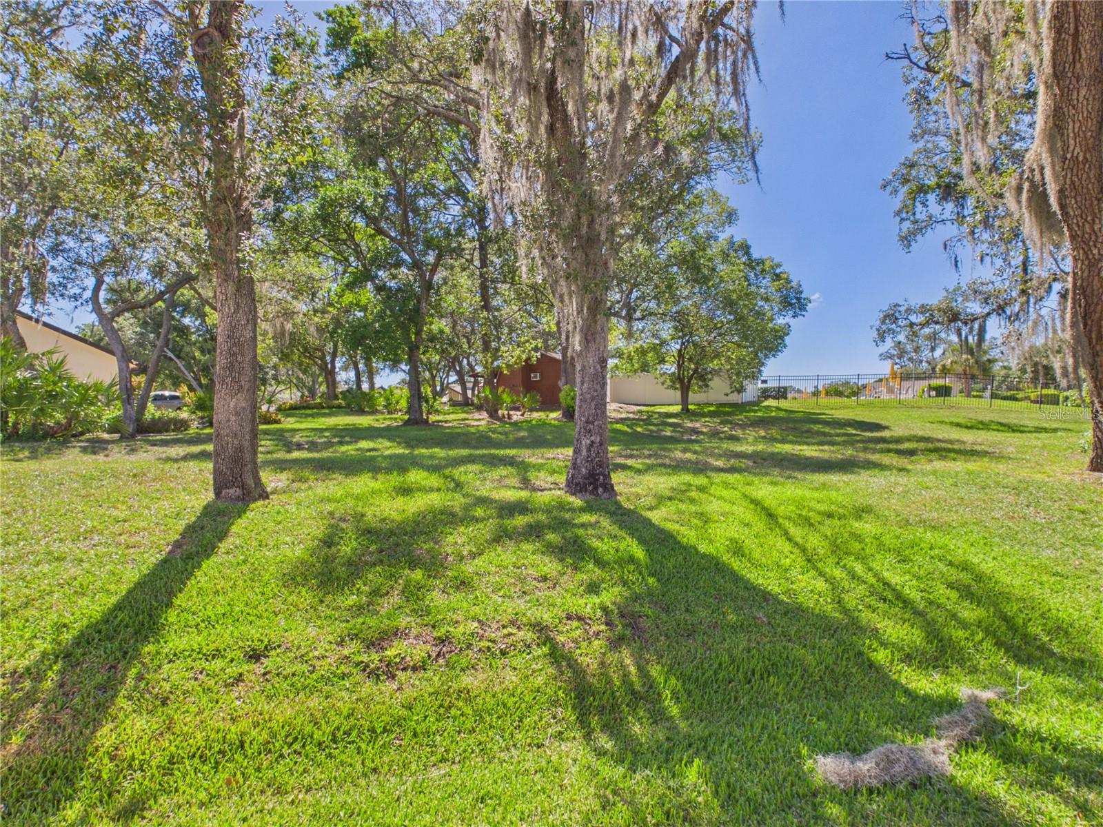 7511 Heather Walk Dr Property Photo 7