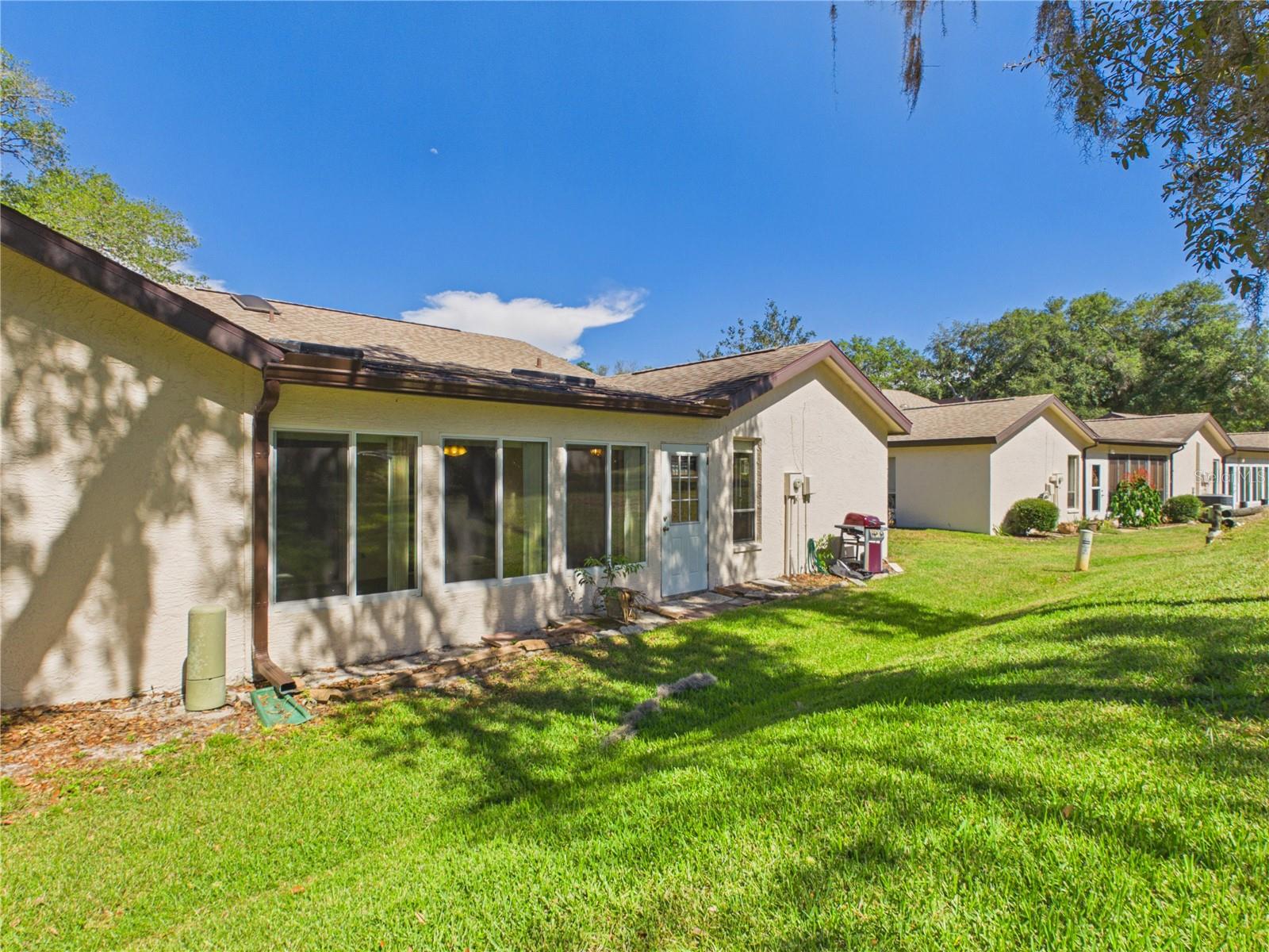 7511 Heather Walk Dr Property Photo 8