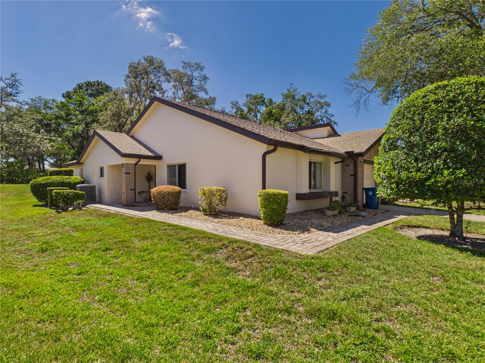7511 Heather Walk Dr Property Photo 11