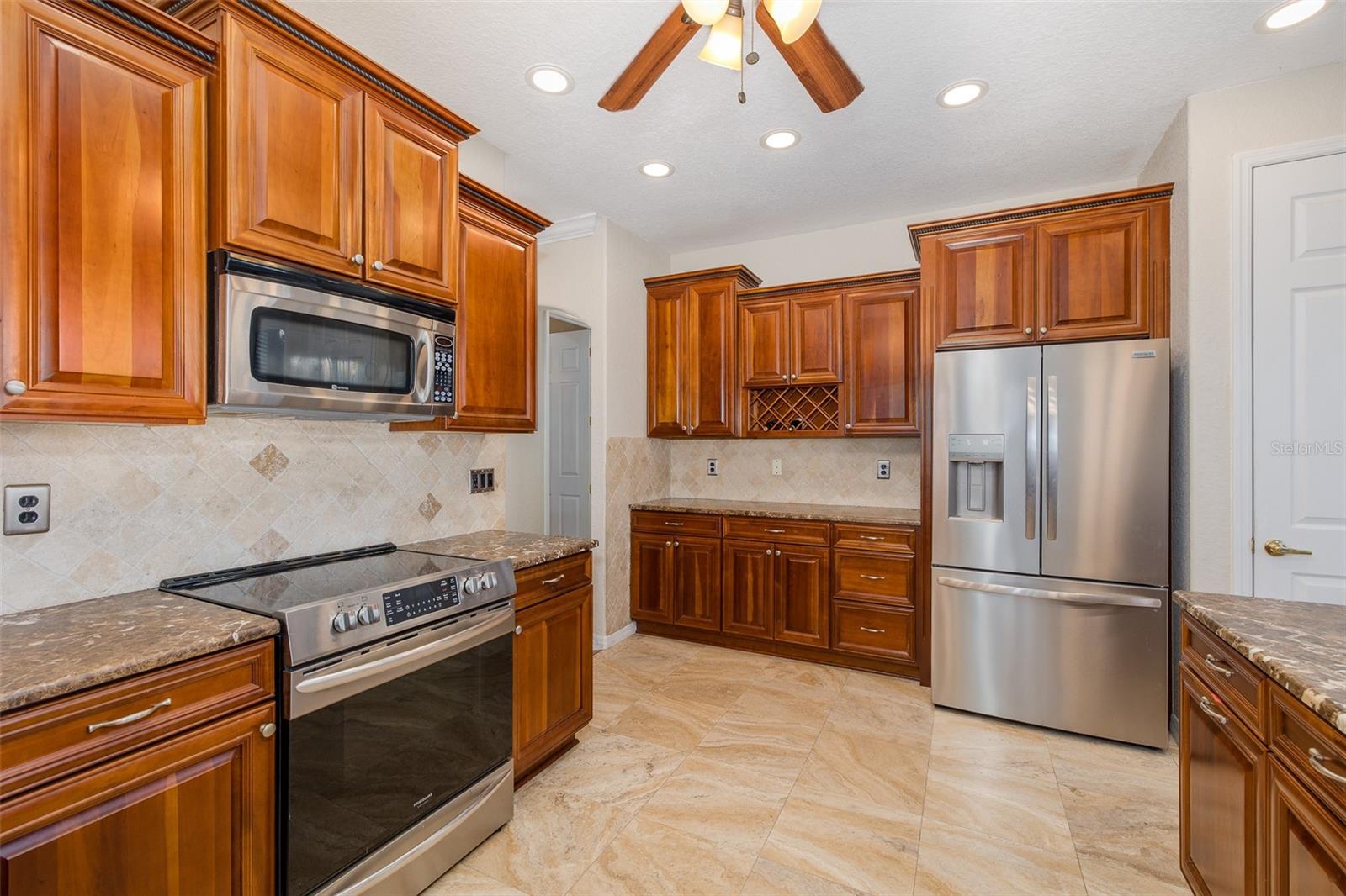 3020 Sheppards Crook Ct Property Photo 9