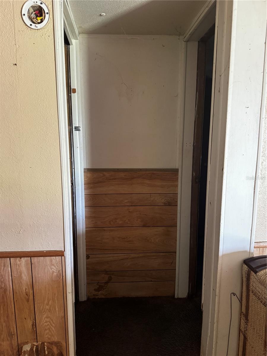 373 Ronald St Property Photo 10