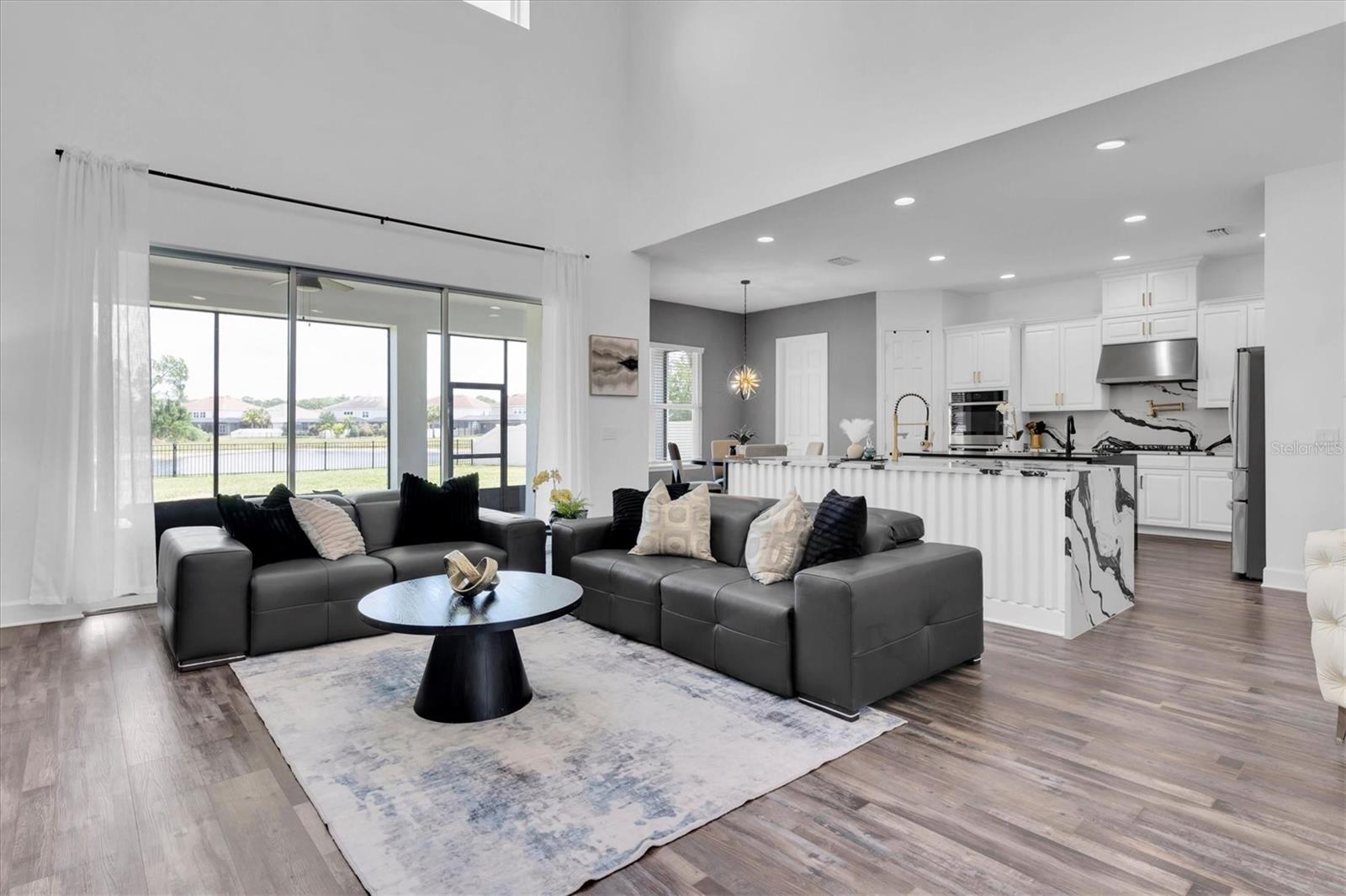 4188 Barbour Trl Property Photo 6