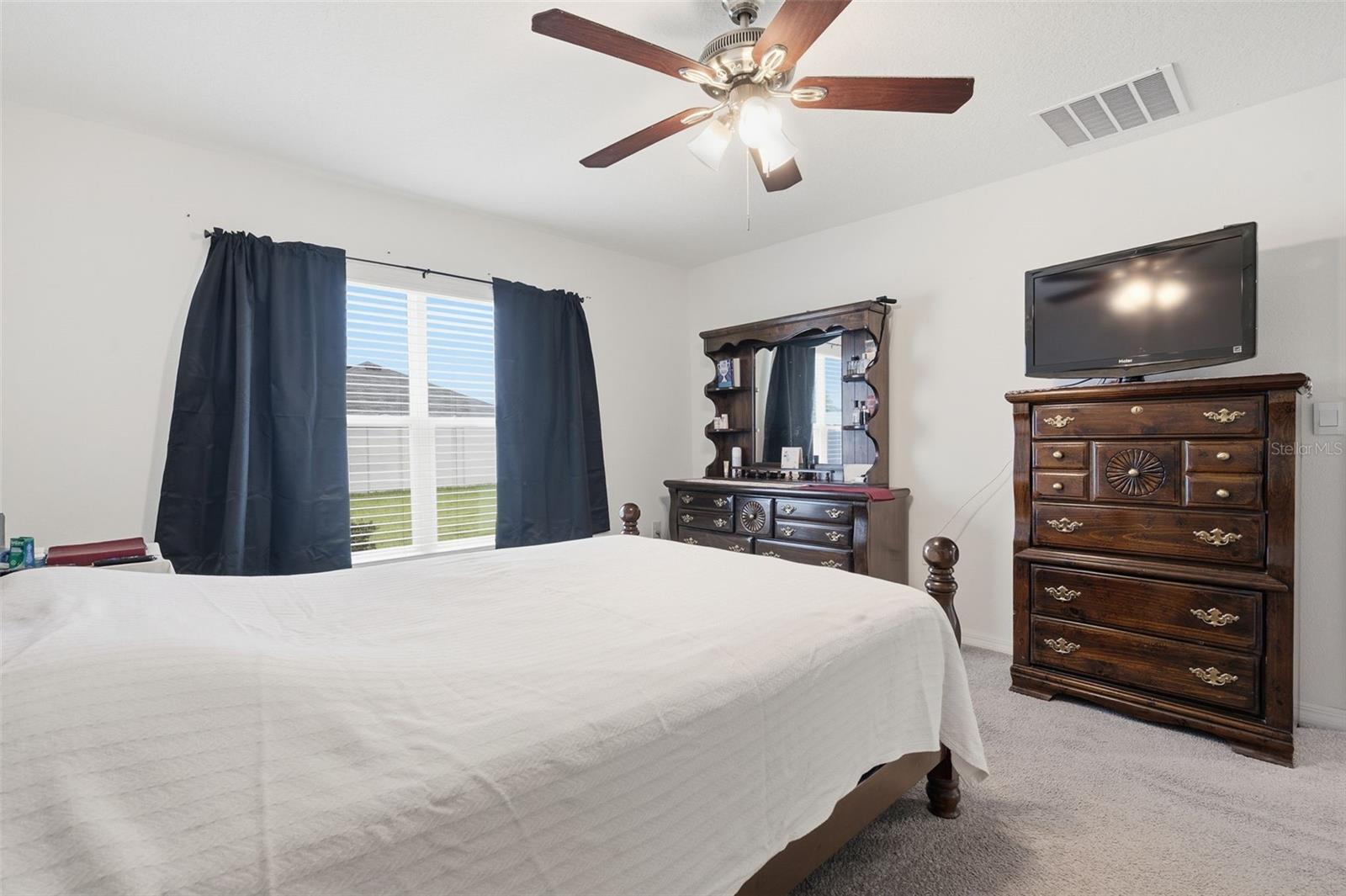4052 Autumn Amber Dr Property Photo 27