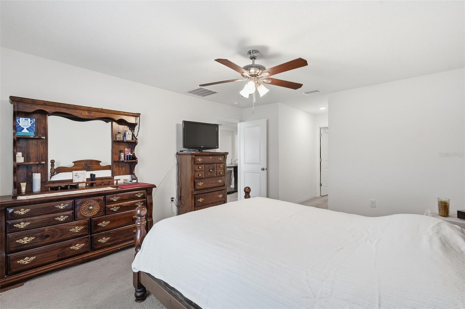4052 Autumn Amber Dr Property Photo 28