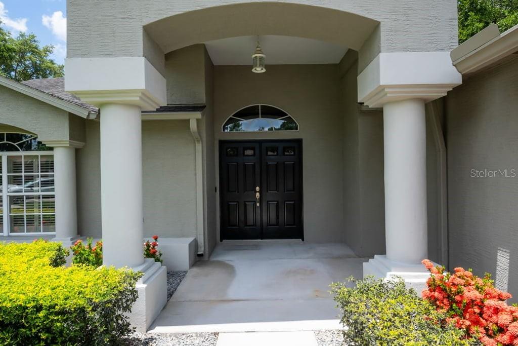 1253 Eveningside Ct Property Photo 8