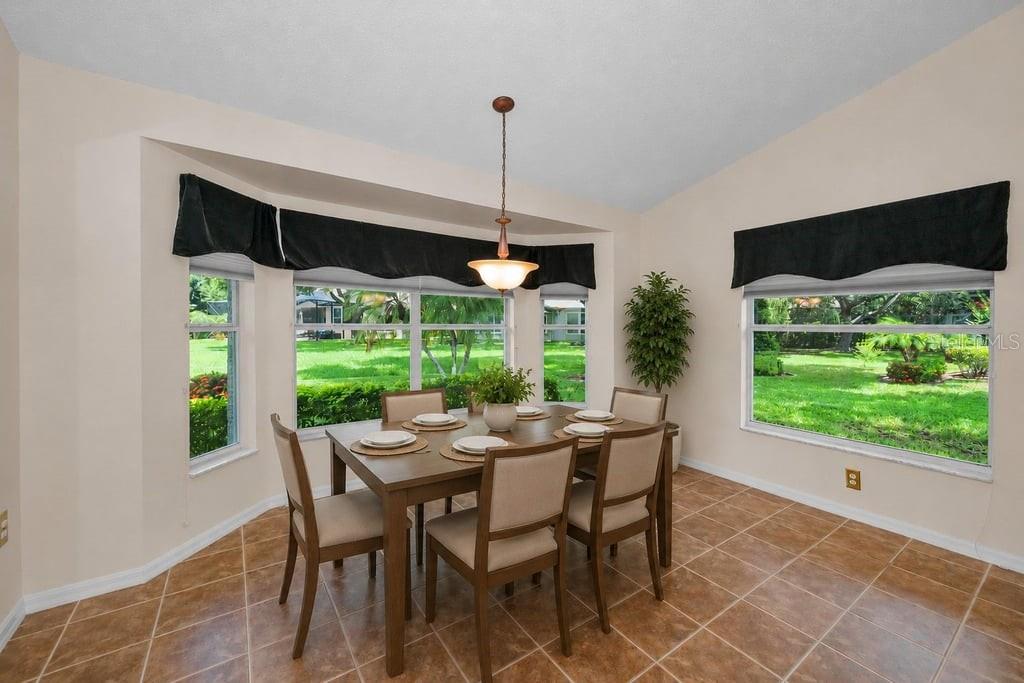 1253 Eveningside Ct Property Photo 18