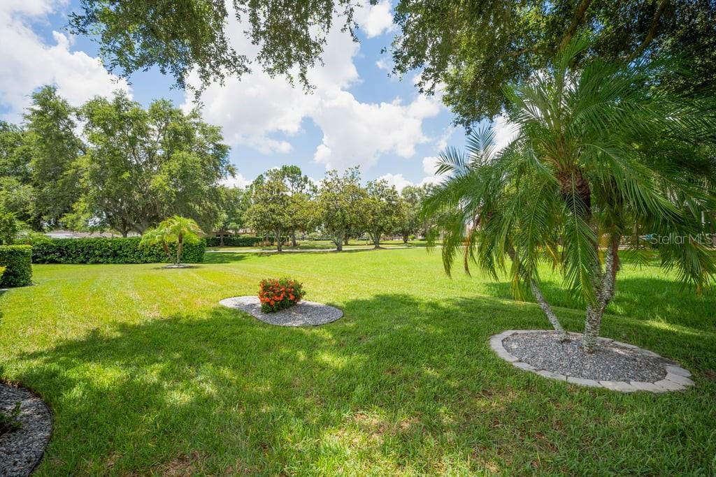 1253 Eveningside Ct Property Photo 38